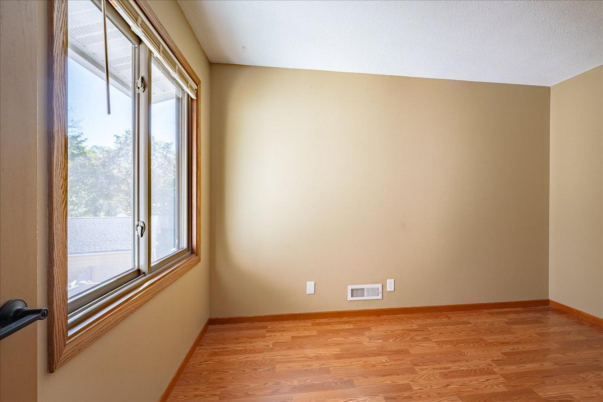 View of Residential at 3297 Lower 67th Street, Inver Grove Heights MN 55076, Inver Grove Heights (41 of 58) - Mike Wilen | Minnesota Team Real Estate