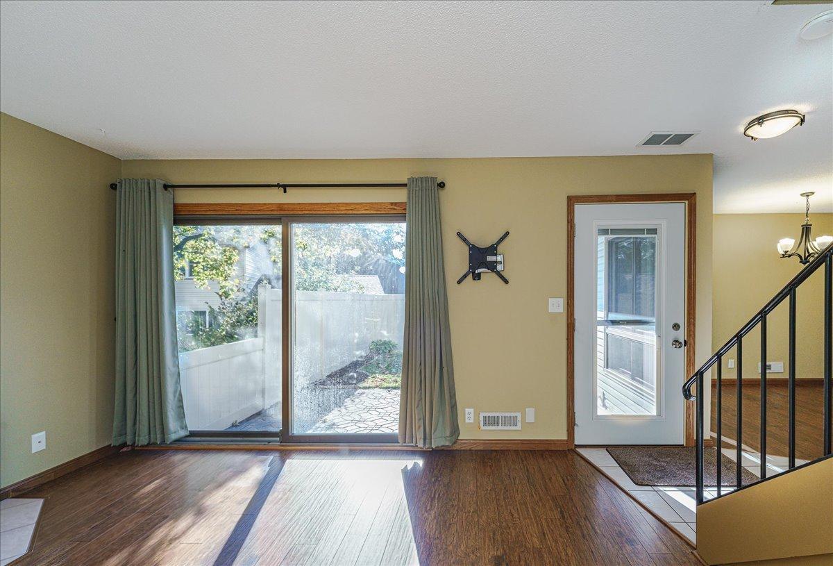 View of Residential at 3297 Lower 67th Street, Inver Grove Heights MN 55076, Inver Grove Heights (11 of 58) - Mike Wilen | Minnesota Team Real Estate