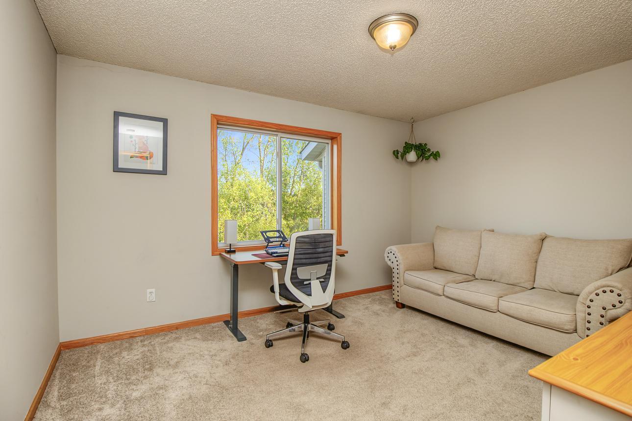 View of Residential at 636 35th Street, Hastings MN 55033, Hastings (17 of 29) - Mike Wilen | Minnesota Team Real Estate