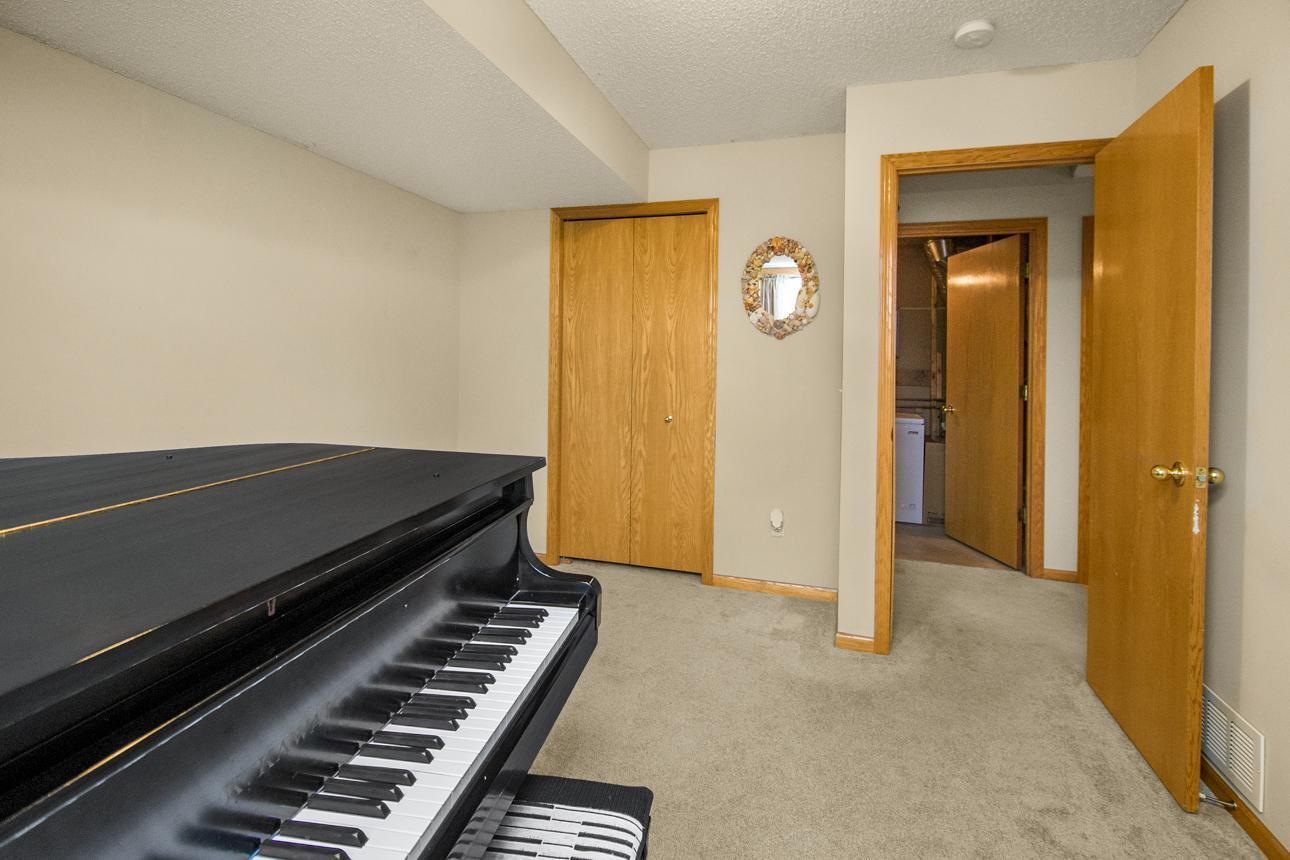 View of Residential at 636 35th Street, Hastings MN 55033, Hastings (11 of 29) - Mike Wilen | Minnesota Team Real Estate