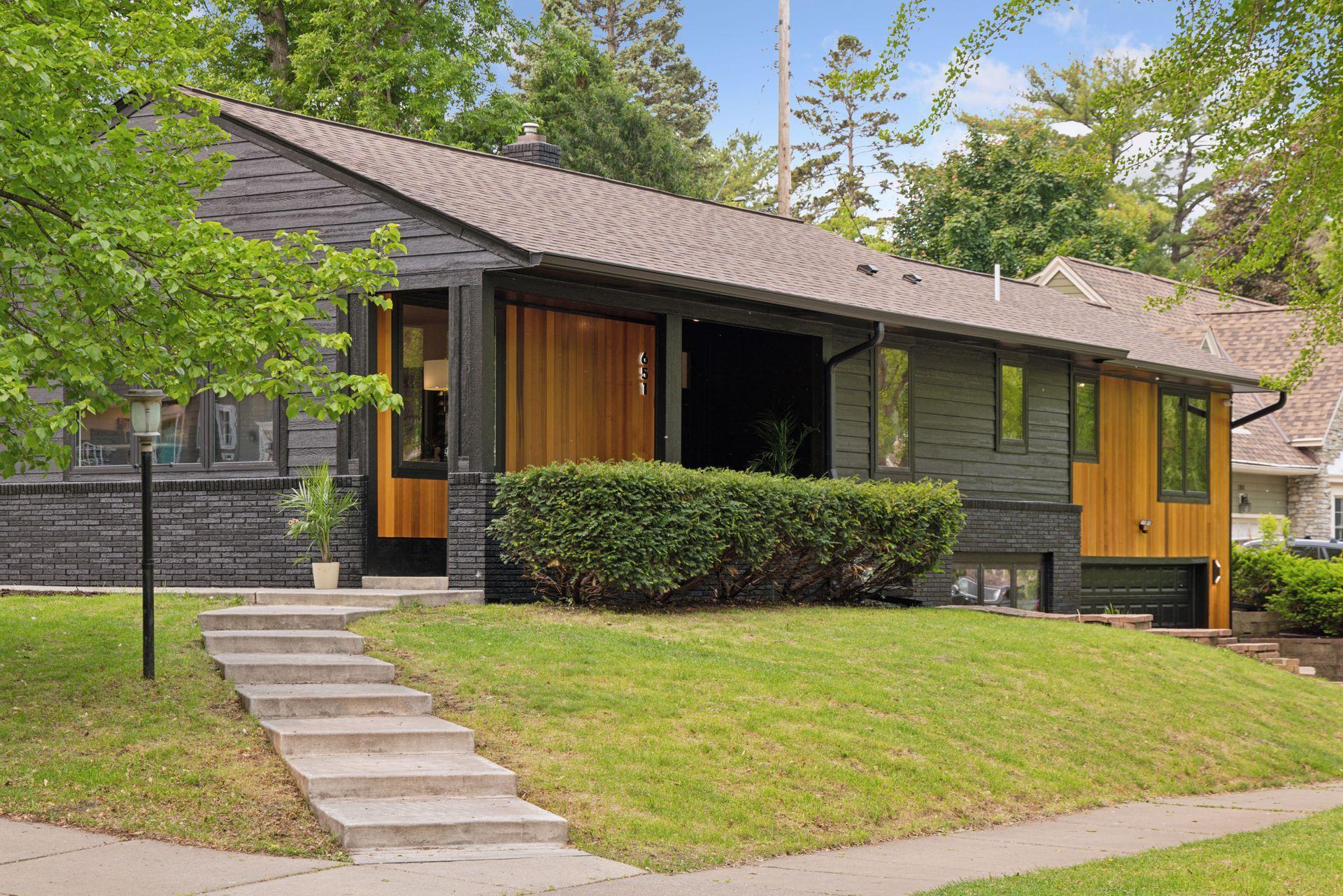 View of Residential at 651 Sue Place, Saint Paul MN 55116, Saint Paul (42 of 51) - Mike Wilen | Minnesota Team Real Estate