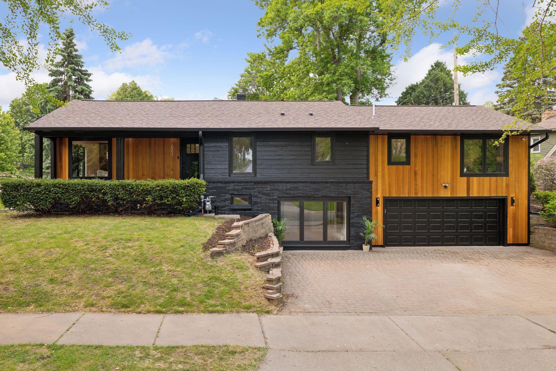 View of Residential at 651 Sue Place, Saint Paul MN 55116, Saint Paul (43 of 51) - Mike Wilen | Minnesota Team Real Estate