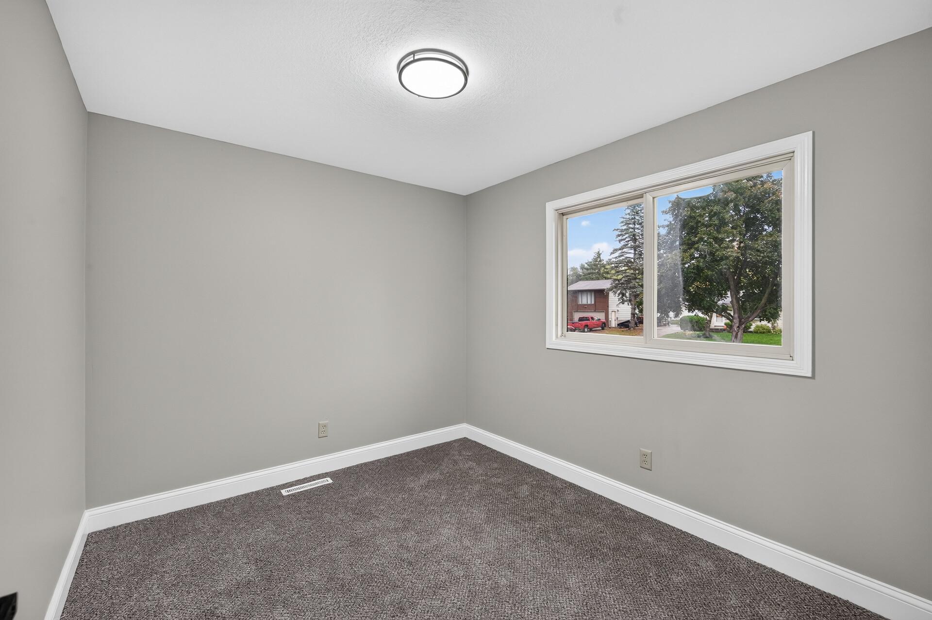 View of Residential at 1655 Lincoln Avenue, Saint Paul Park MN 55071, Saint Paul Park (20 of 29) - Mike Wilen | Minnesota Team Real Estate