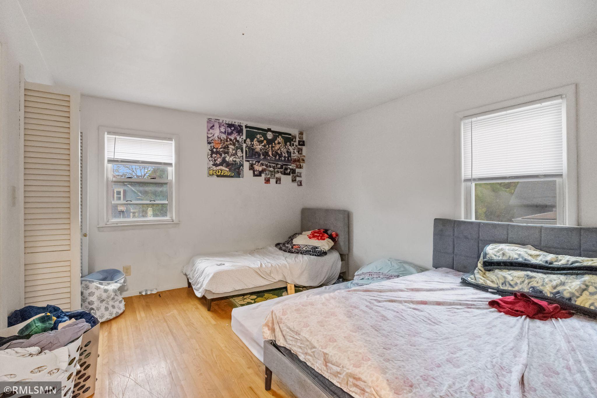 View of Residential Income at 985 Cypress Street, Saint Paul MN 55106, Saint Paul (7 of 20) - Mike Wilen | Minnesota Team Real Estate