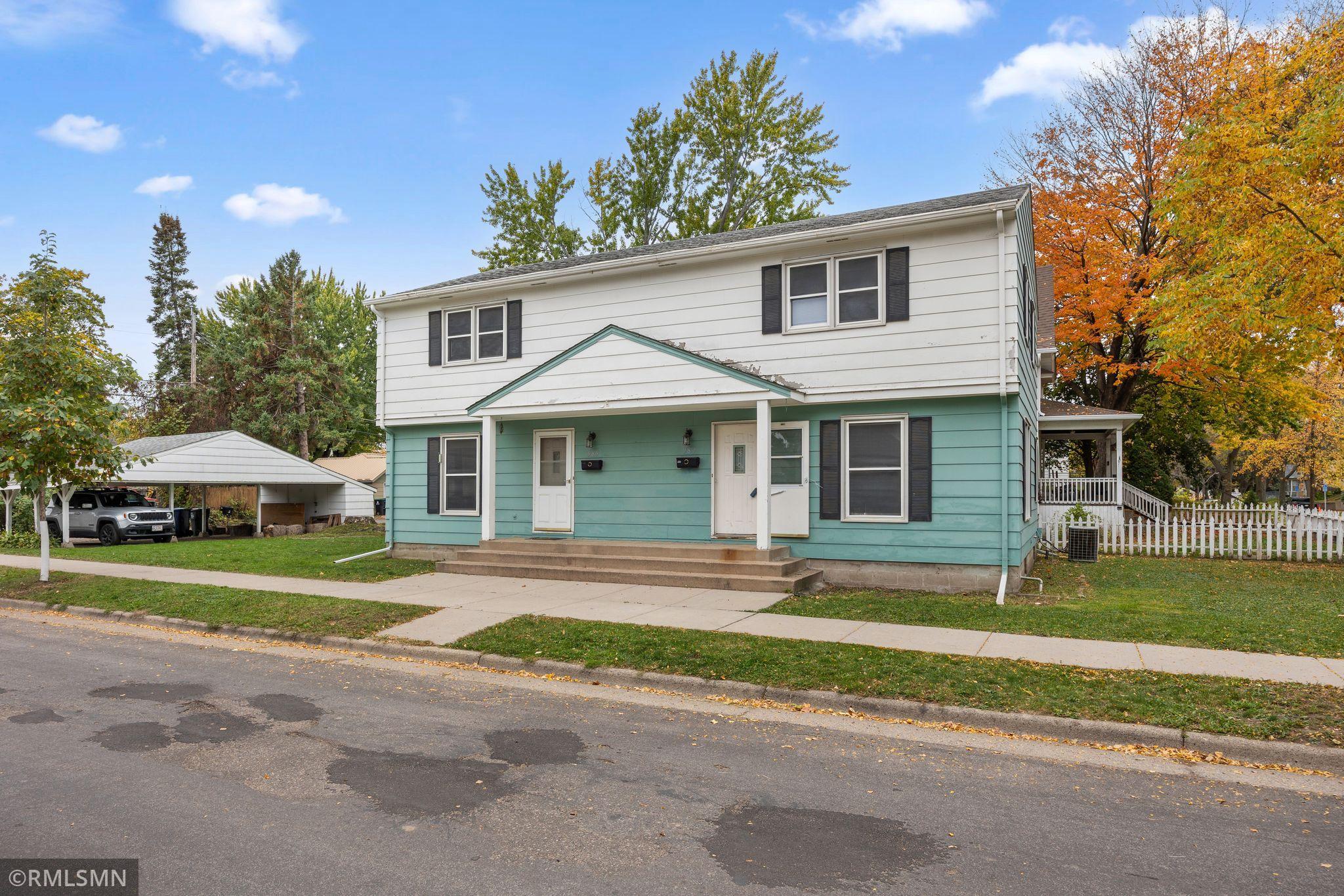 View of Residential Income at 985 Cypress Street, Saint Paul MN 55106, Saint Paul (2 of 20) - Mike Wilen | Minnesota Team Real Estate