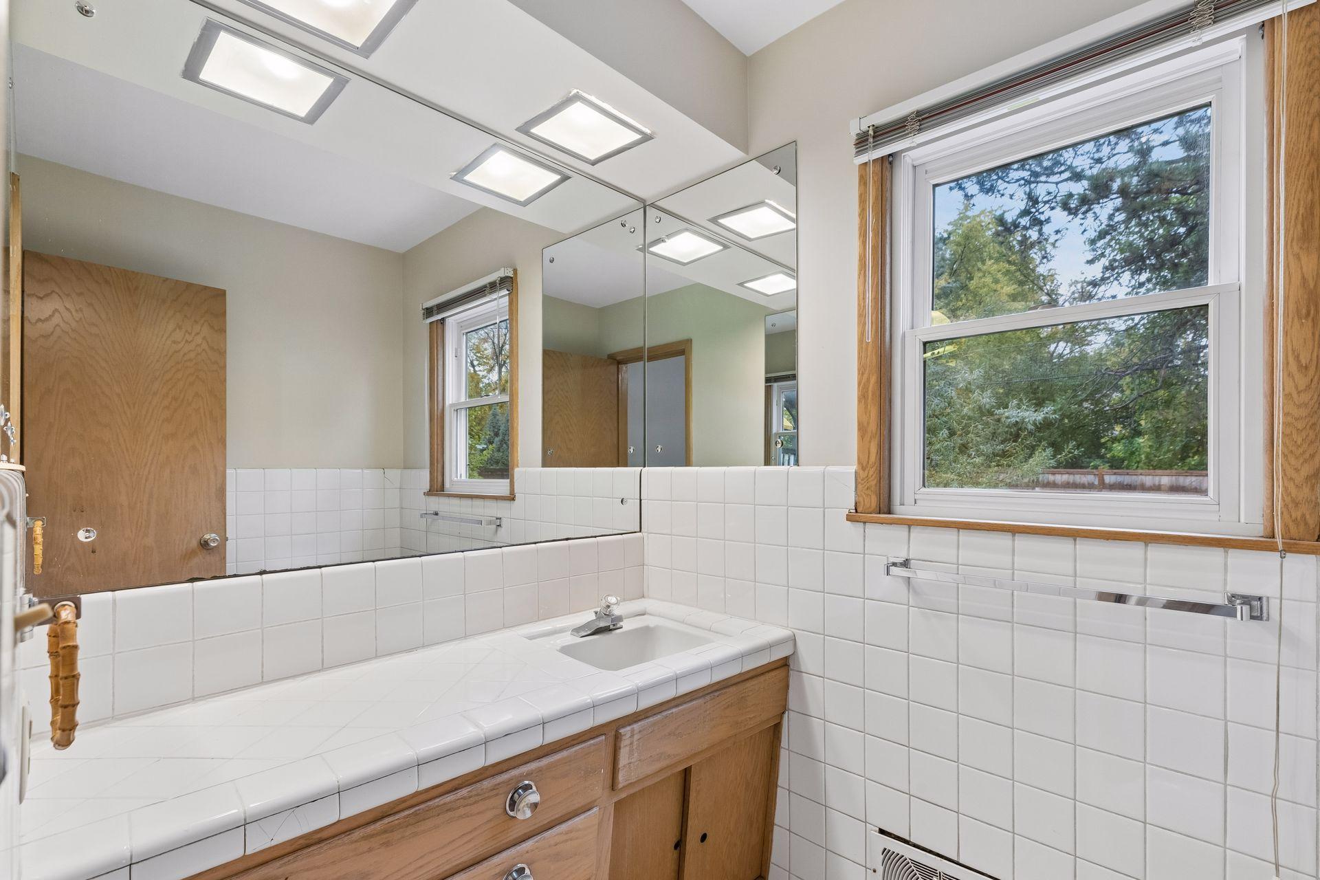 View of Residential at 2531 Joppa Avenue, Saint Louis Park MN 55416, Saint Louis Park (20 of 41) - Mike Wilen | Minnesota Team Real Estate