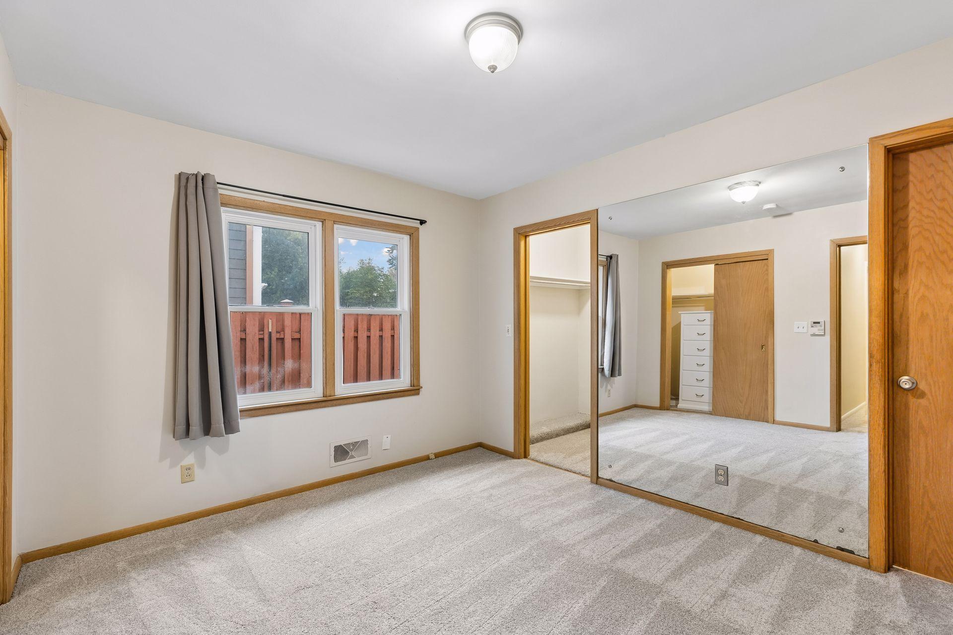 View of Residential at 2531 Joppa Avenue, Saint Louis Park MN 55416, Saint Louis Park (17 of 41) - Mike Wilen | Minnesota Team Real Estate