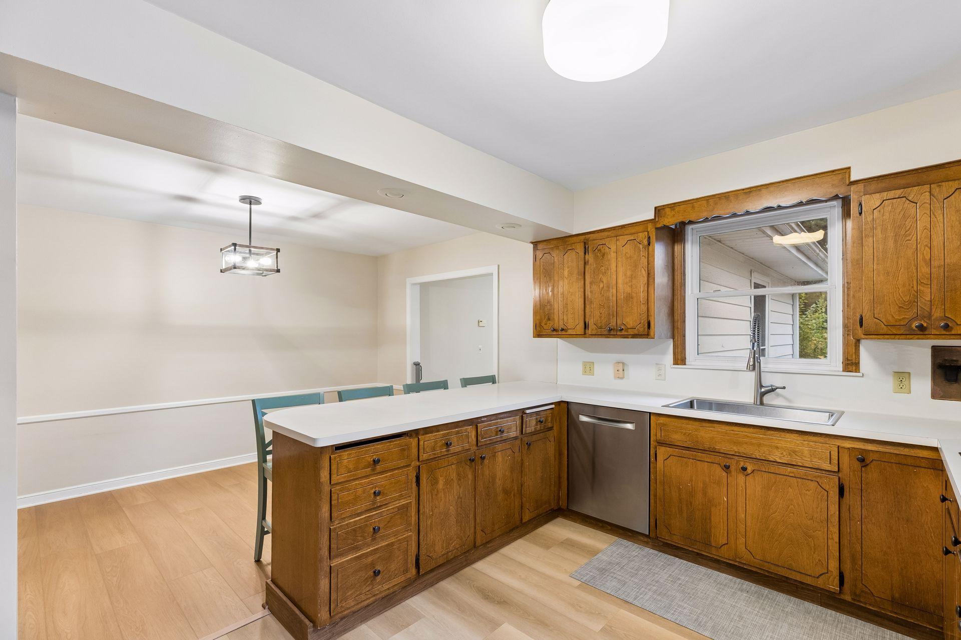 View of Residential at 2531 Joppa Avenue, Saint Louis Park MN 55416, Saint Louis Park (9 of 41) - Mike Wilen | Minnesota Team Real Estate