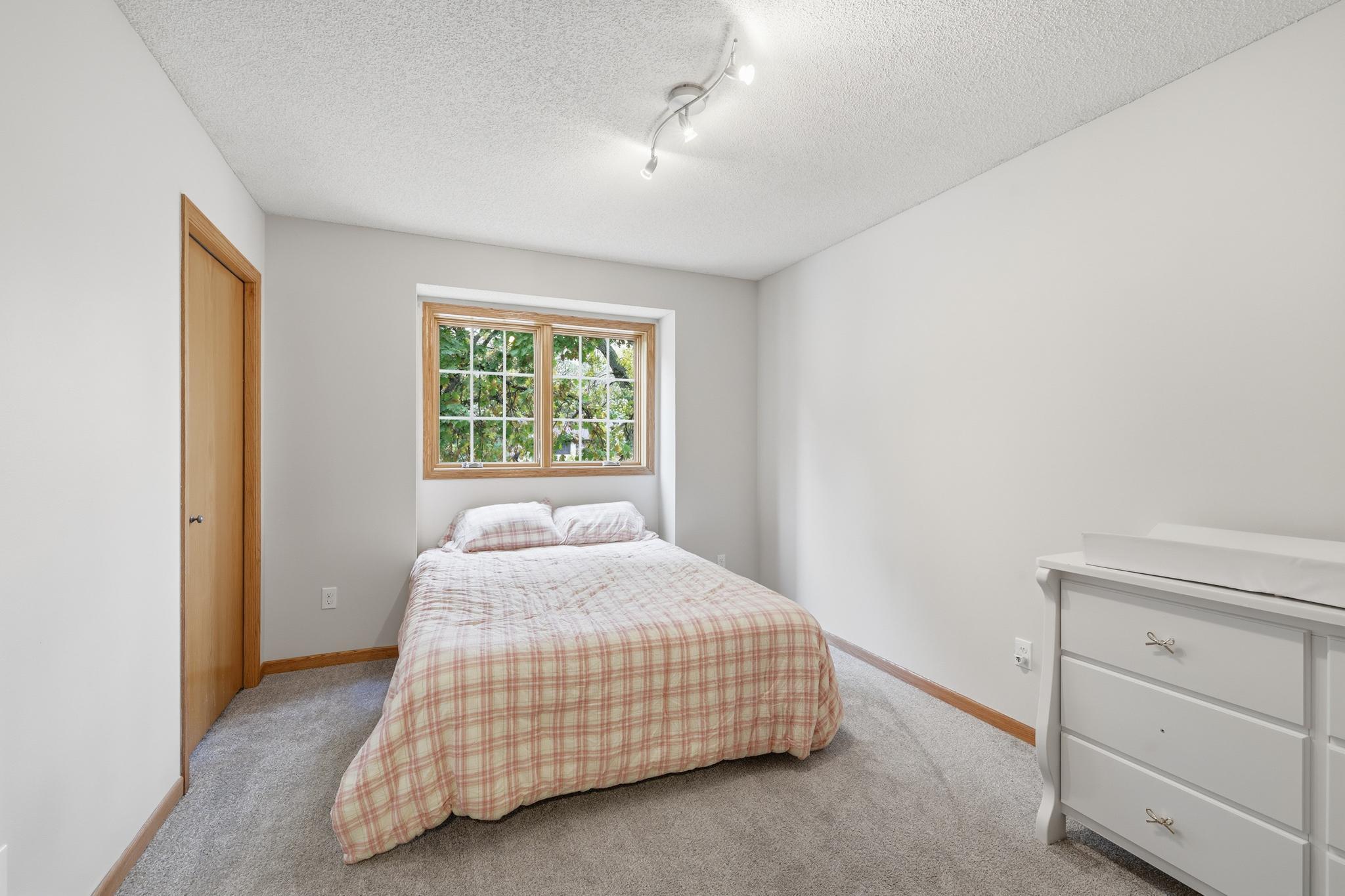 View of Residential at 12846 Hialeah Path, Apple Valley MN 55124, Apple Valley (36 of 55) - Mike Wilen | Minnesota Team Real Estate