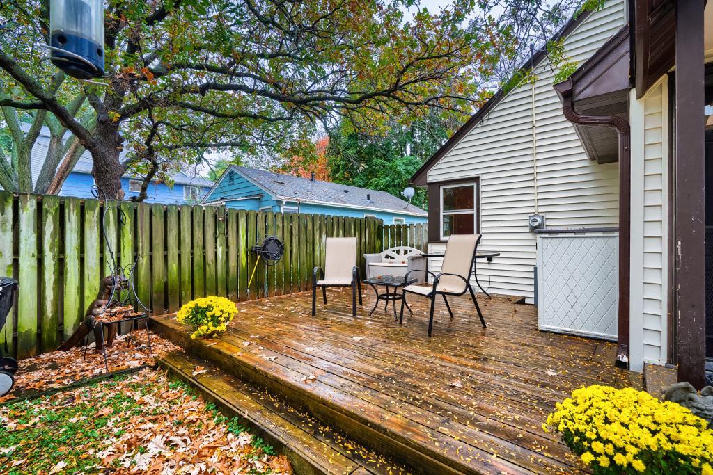 View of Residential at 1601 Blackstone Avenue, Saint Louis Park MN 55416, Saint Louis Park (25 of 28) - Mike Wilen | Minnesota Team Real Estate