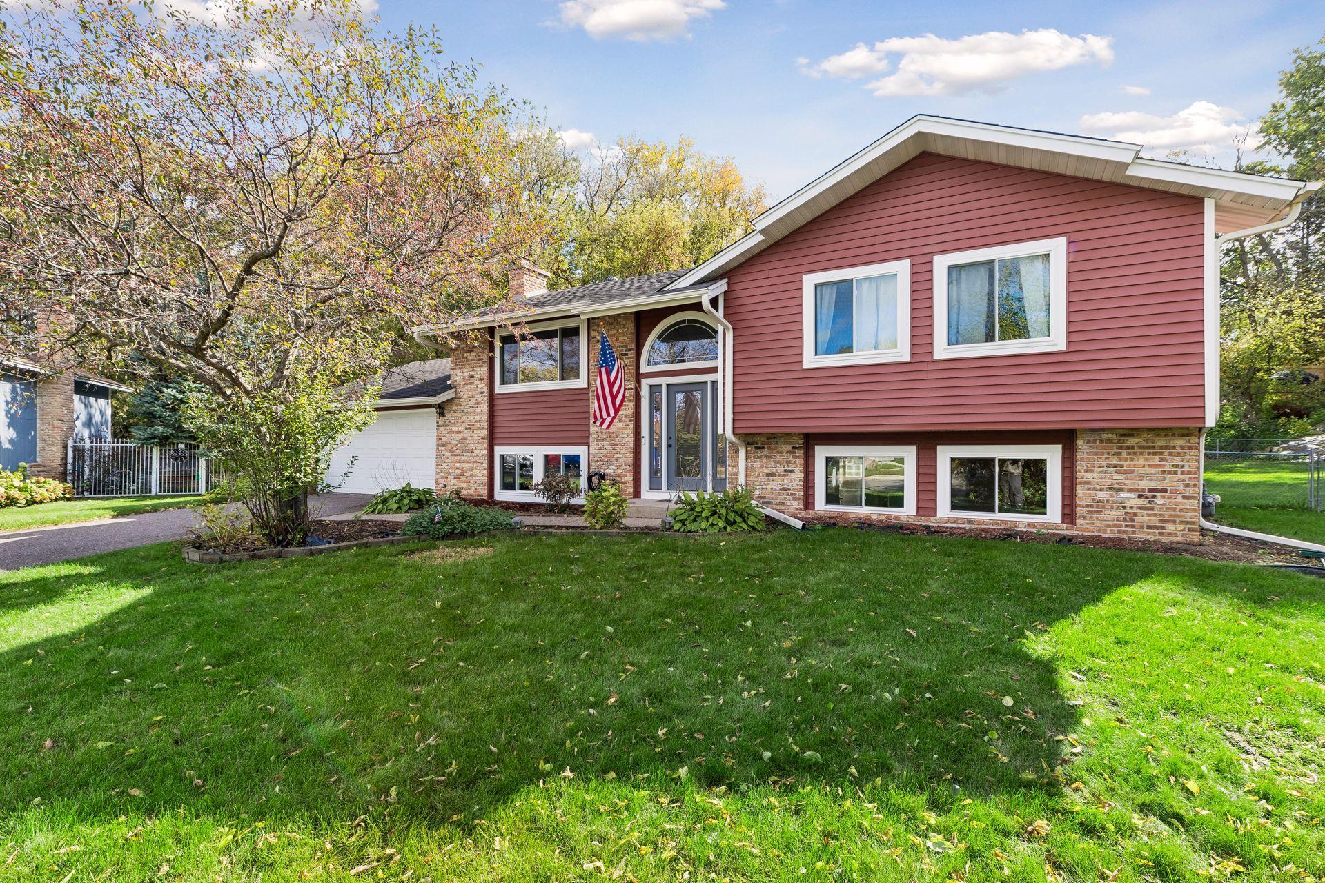 View of Residential at 12313 Michelle Circle, Burnsville MN 55337, Burnsville (35 of 35) - Mike Wilen | Minnesota Team Real Estate