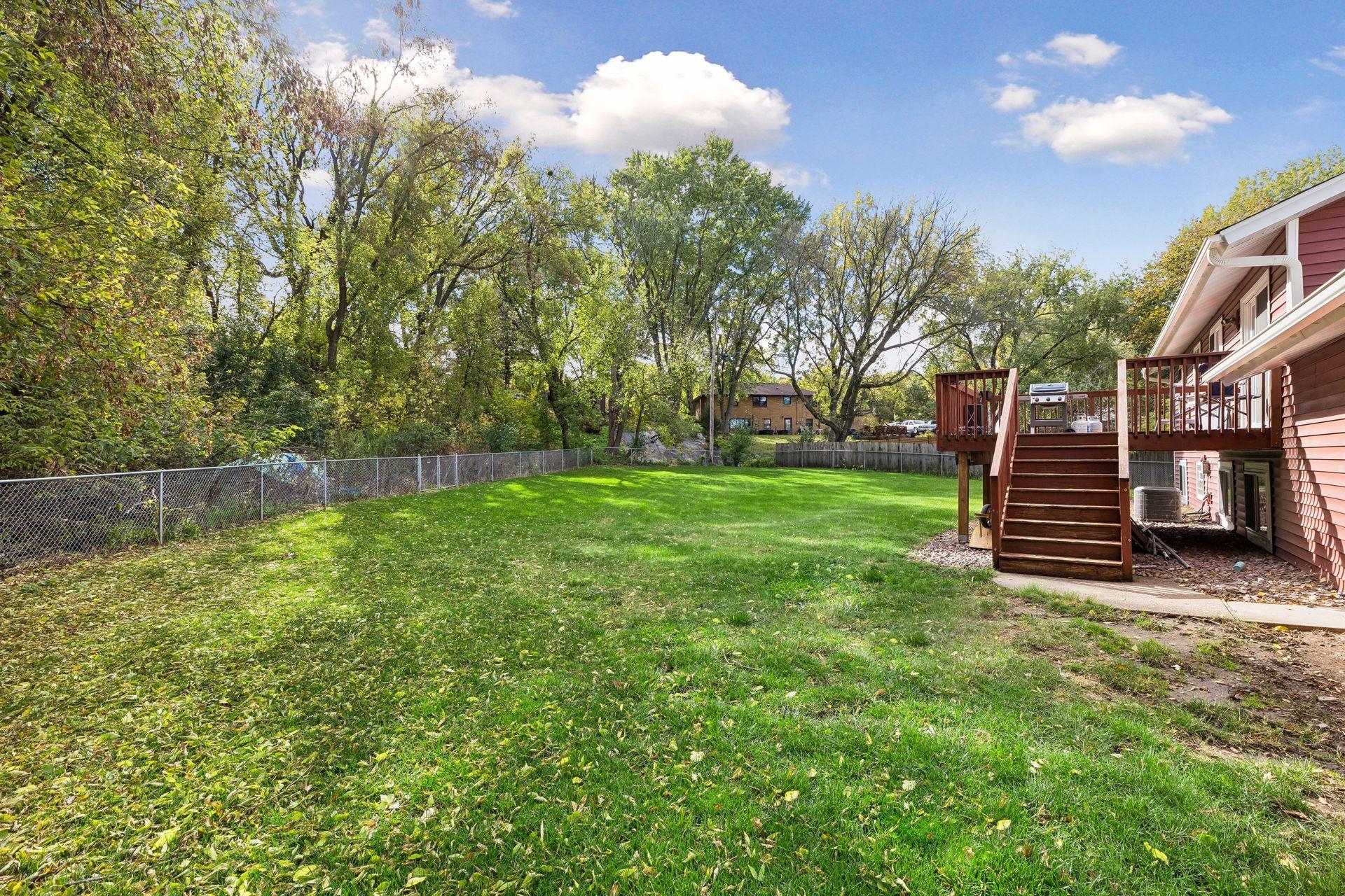 View of Residential at 12313 Michelle Circle, Burnsville MN 55337, Burnsville (27 of 35) - Mike Wilen | Minnesota Team Real Estate