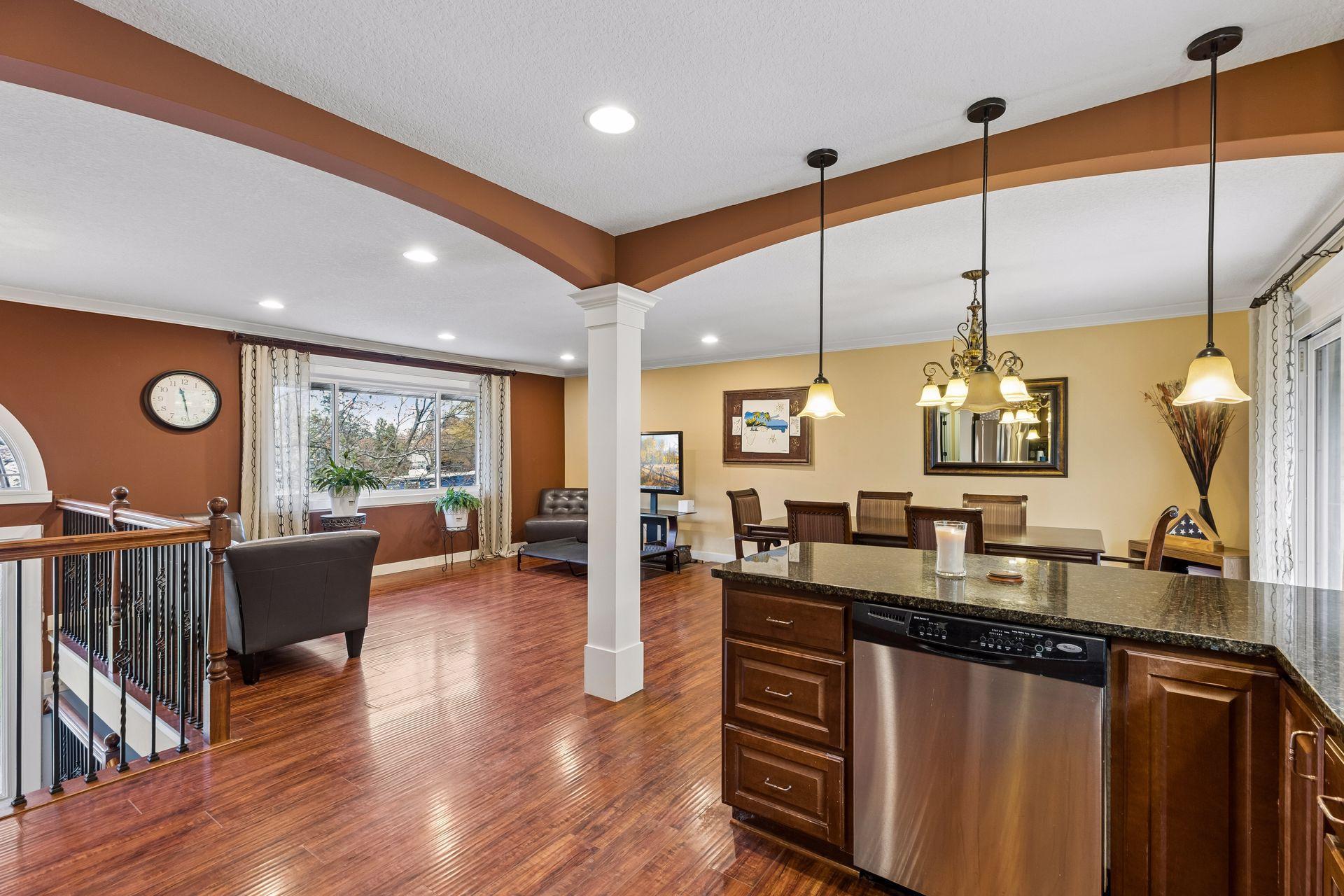 View of Residential at 12313 Michelle Circle, Burnsville MN 55337, Burnsville (11 of 35) - Mike Wilen | Minnesota Team Real Estate