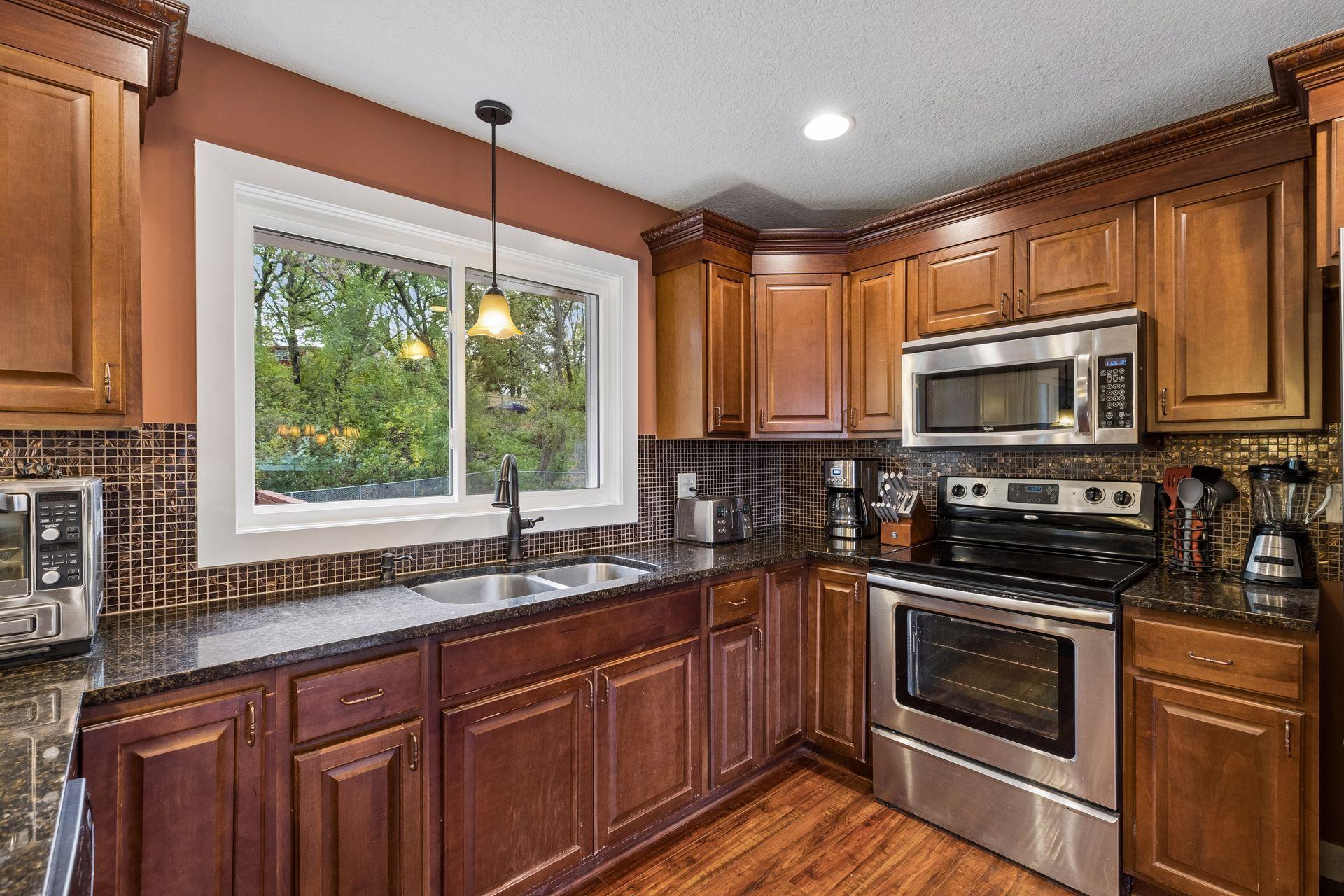View of Residential at 12313 Michelle Circle, Burnsville MN 55337, Burnsville (9 of 35) - Mike Wilen | Minnesota Team Real Estate