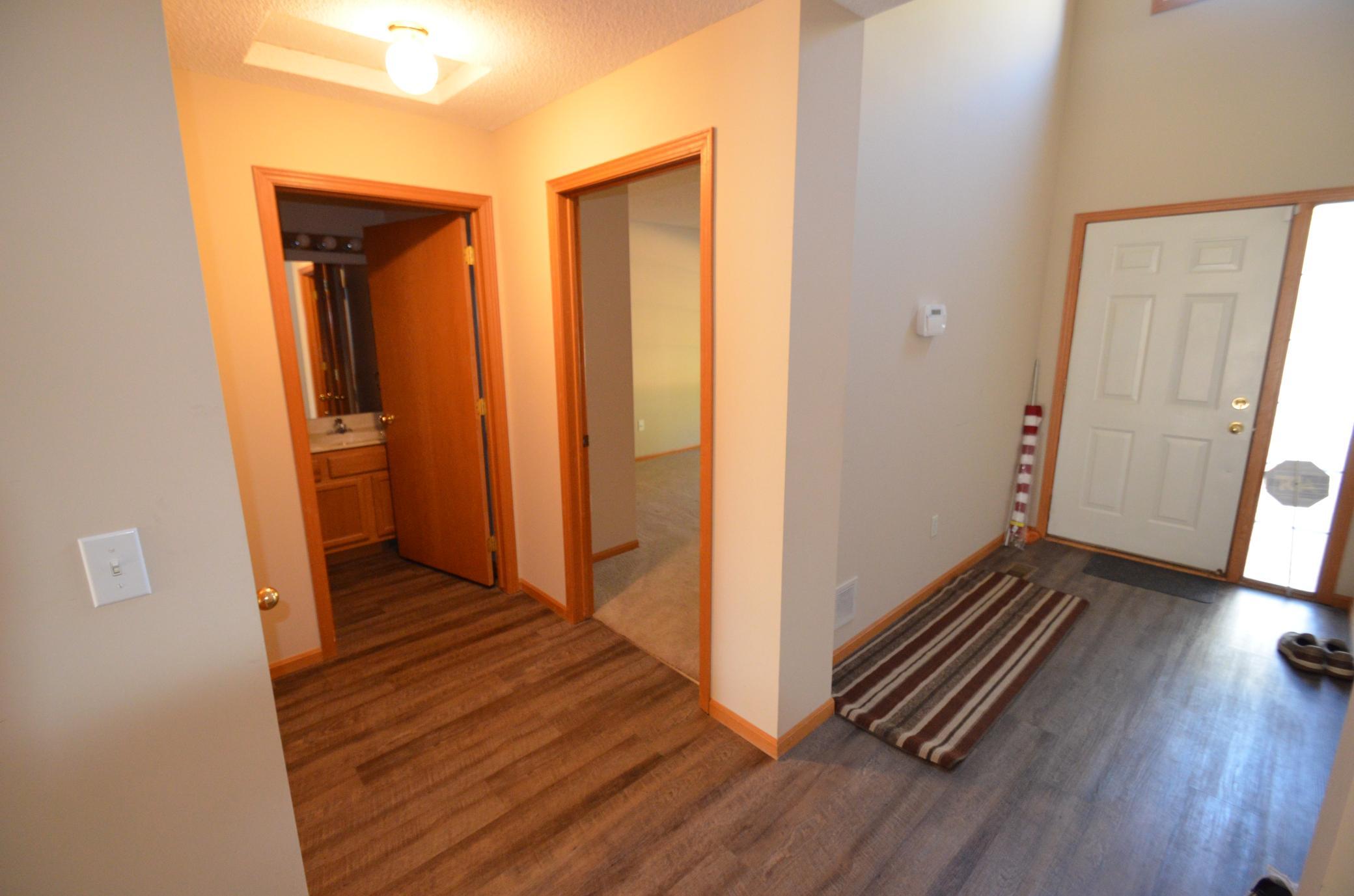 View of Residential at 194 Emerson Avenue, West Saint Paul MN 55118, West Saint Paul (58 of 61) - Mike Wilen | Minnesota Team Real Estate