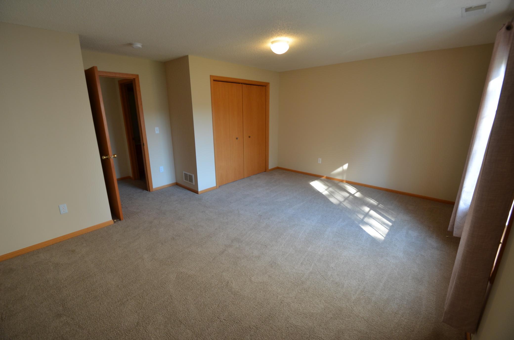 View of Residential at 194 Emerson Avenue, West Saint Paul MN 55118, West Saint Paul (57 of 61) - Mike Wilen | Minnesota Team Real Estate