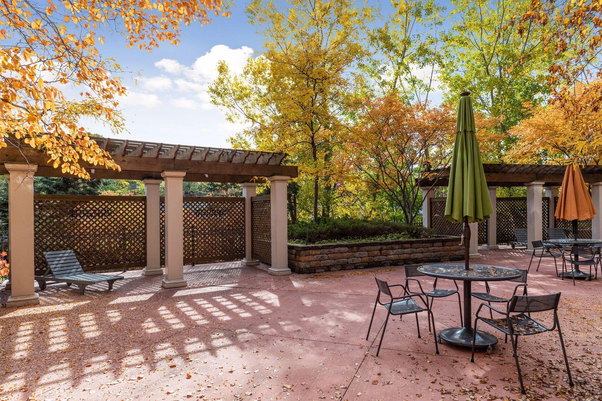 View of Residential at 317 Groveland Avenue #116, Minneapolis MN 55403, Minneapolis (41 of 61) - Mike Wilen | Minnesota Team Real Estate