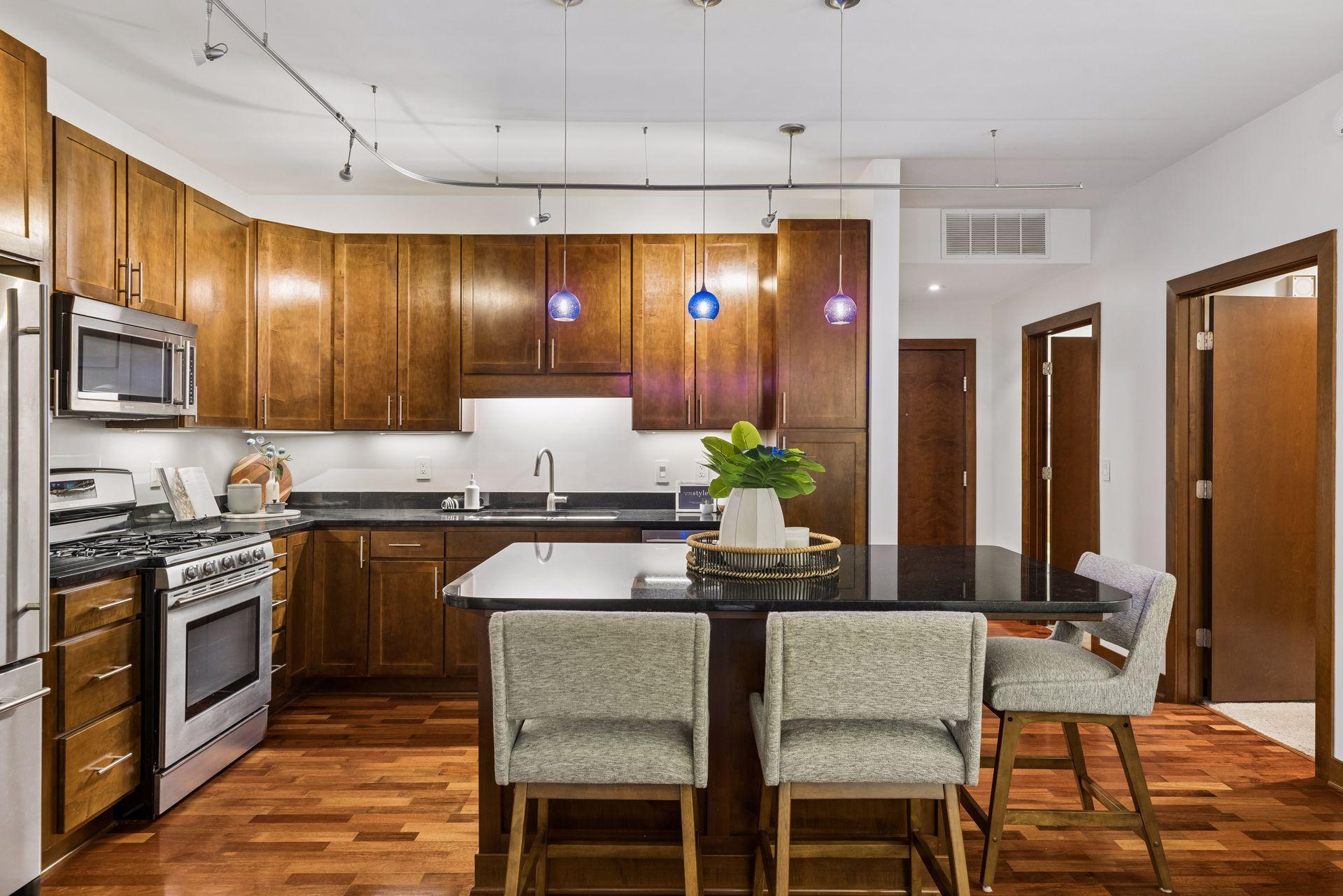 View of Residential at 317 Groveland Avenue #116, Minneapolis MN 55403, Minneapolis (7 of 61) - Mike Wilen | Minnesota Team Real Estate