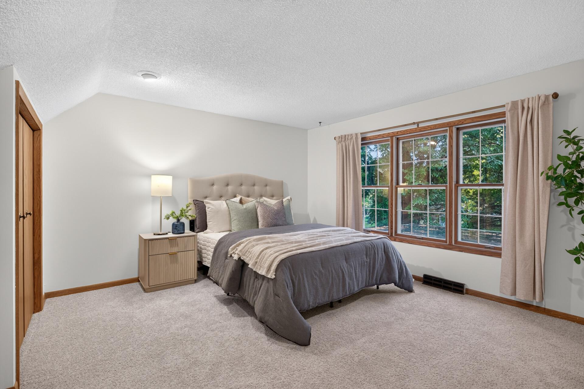 View of Residential at 8906 138th Street Court, Apple Valley MN 55124, Apple Valley (25 of 43) - Mike Wilen | Minnesota Team Real Estate