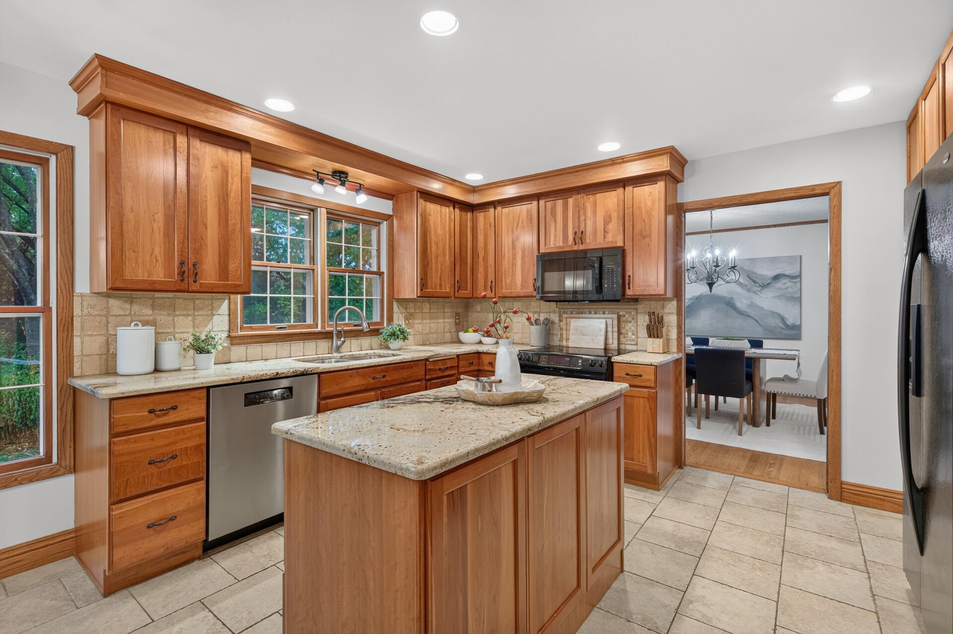 View of Residential at 8906 138th Street Court, Apple Valley MN 55124, Apple Valley (12 of 43) - Mike Wilen | Minnesota Team Real Estate