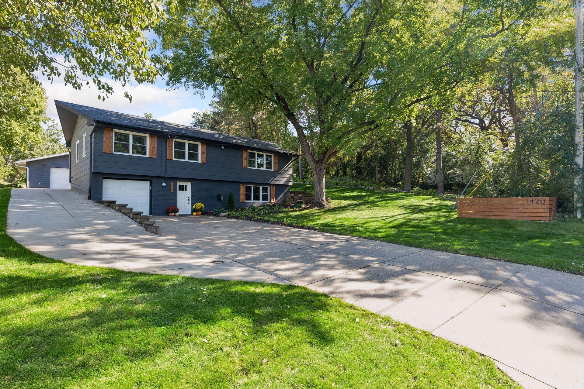 View of Residential at 1420 Yosemite Avenue, Golden Valley MN 55422, Golden Valley (5 of 48) - Mike Wilen | Minnesota Team Real Estate