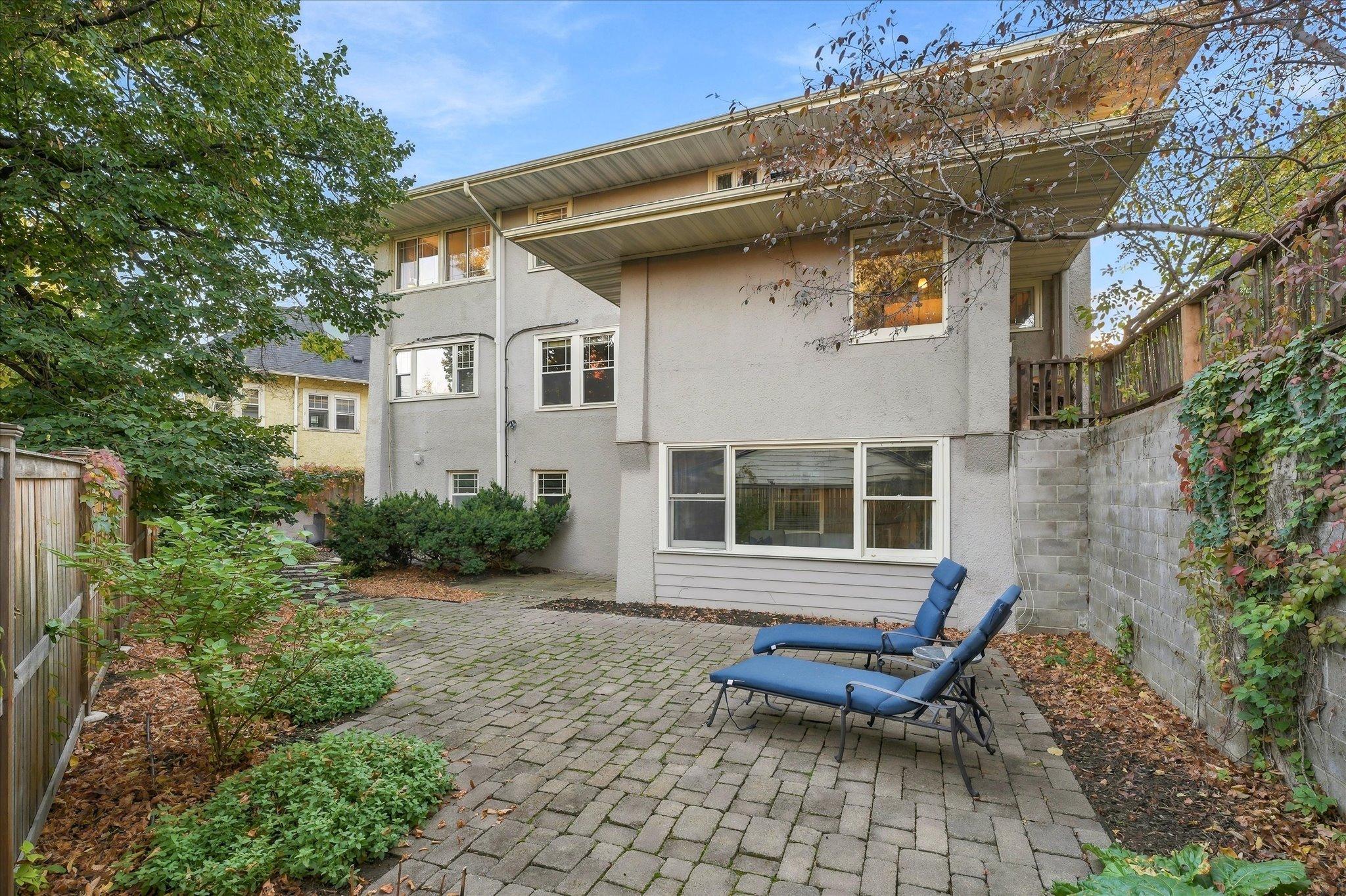 View of Residential Income at 1221 / 1223 Mount Curve Avenue, Minneapolis MN 55403, Minneapolis (73 of 80) - Mike Wilen | Minnesota Team Real Estate