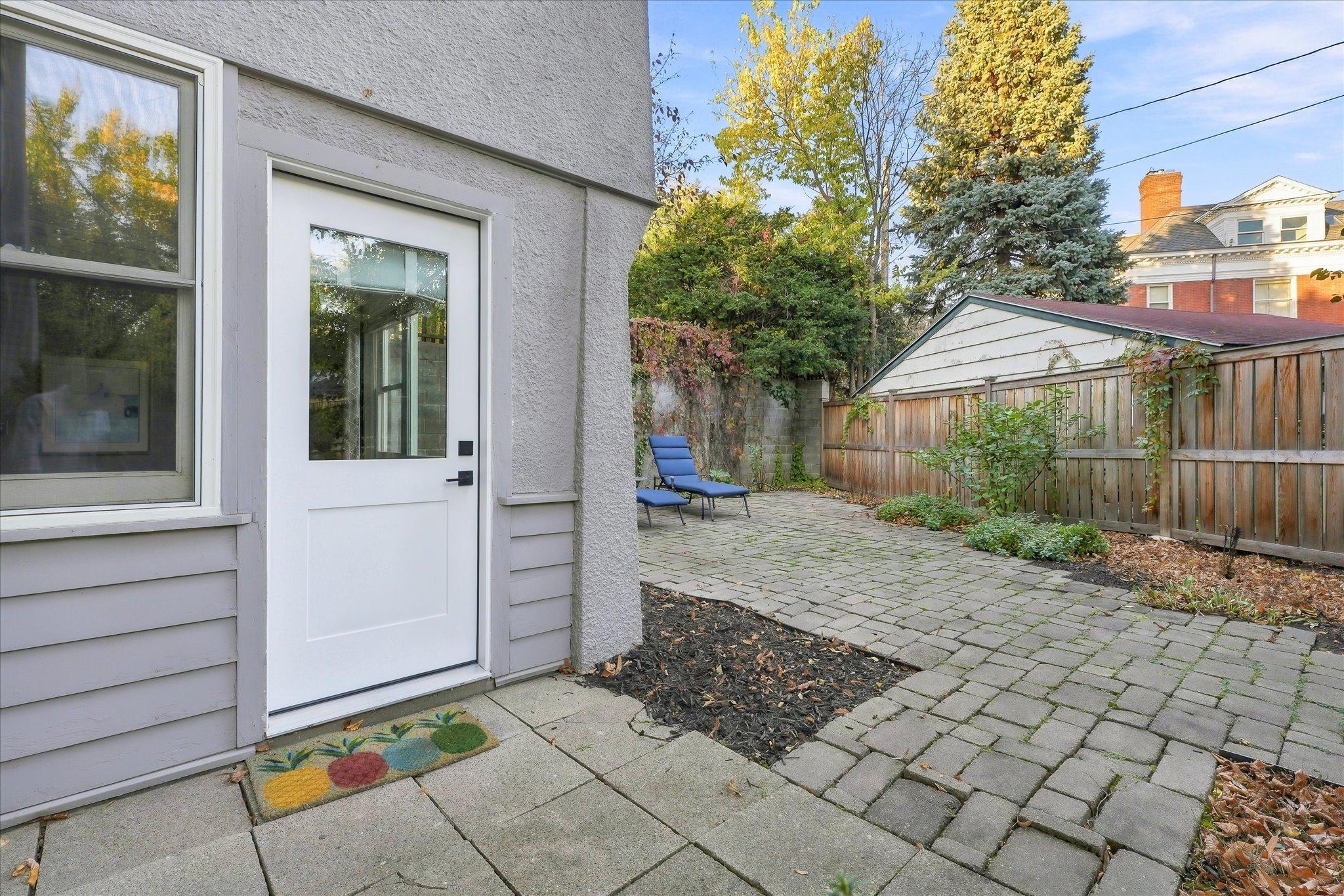View of Residential Income at 1221 / 1223 Mount Curve Avenue, Minneapolis MN 55403, Minneapolis (75 of 80) - Mike Wilen | Minnesota Team Real Estate