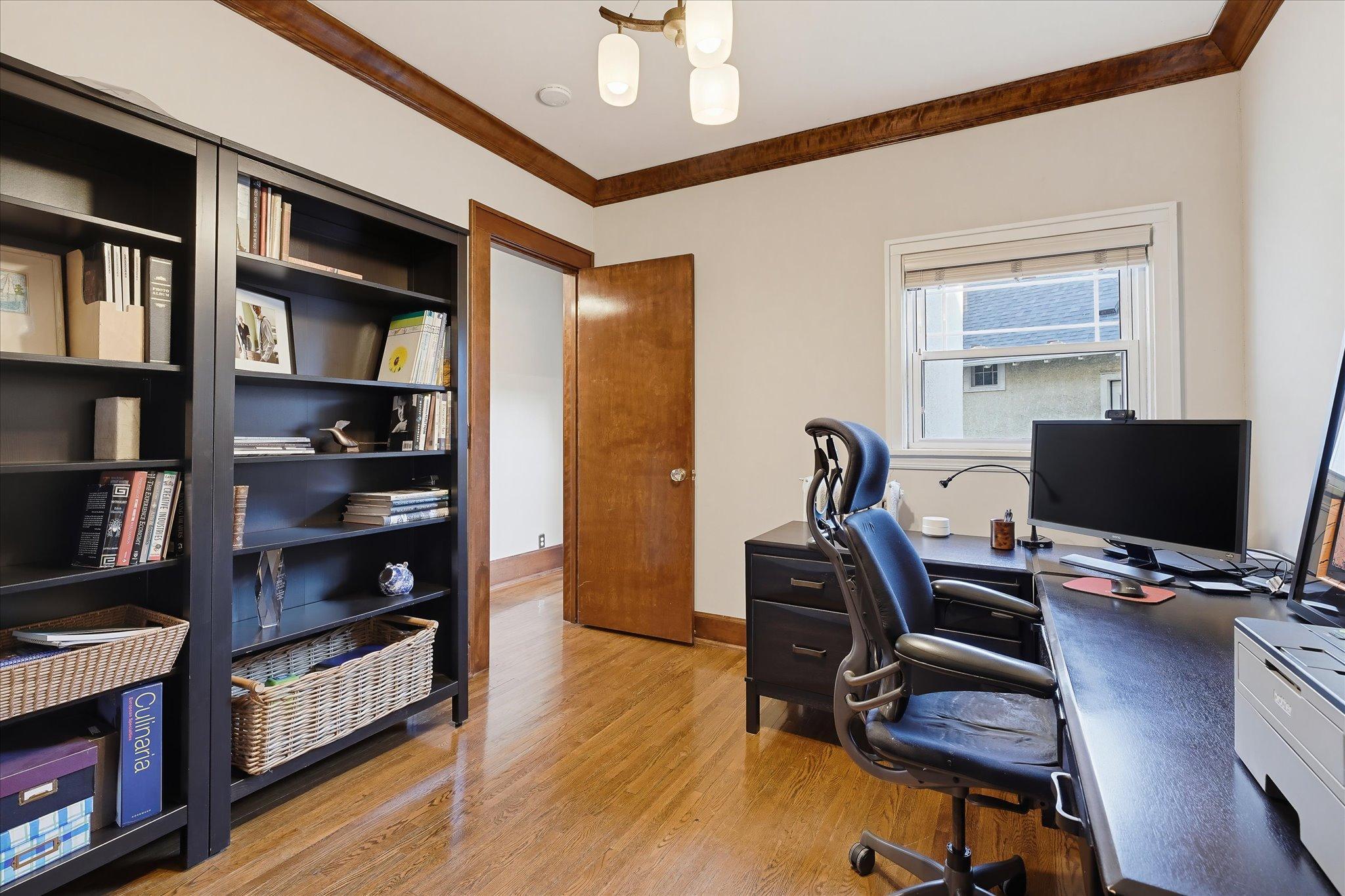 View of Residential Income at 1221 / 1223 Mount Curve Avenue, Minneapolis MN 55403, Minneapolis (29 of 80) - Mike Wilen | Minnesota Team Real Estate