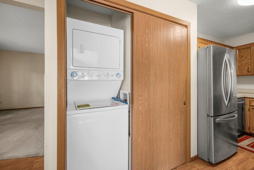 View of Residential at 14312 Glenda Drive, Apple Valley MN 55124, Apple Valley (20 of 24) - Mike Wilen | Minnesota Team Real Estate