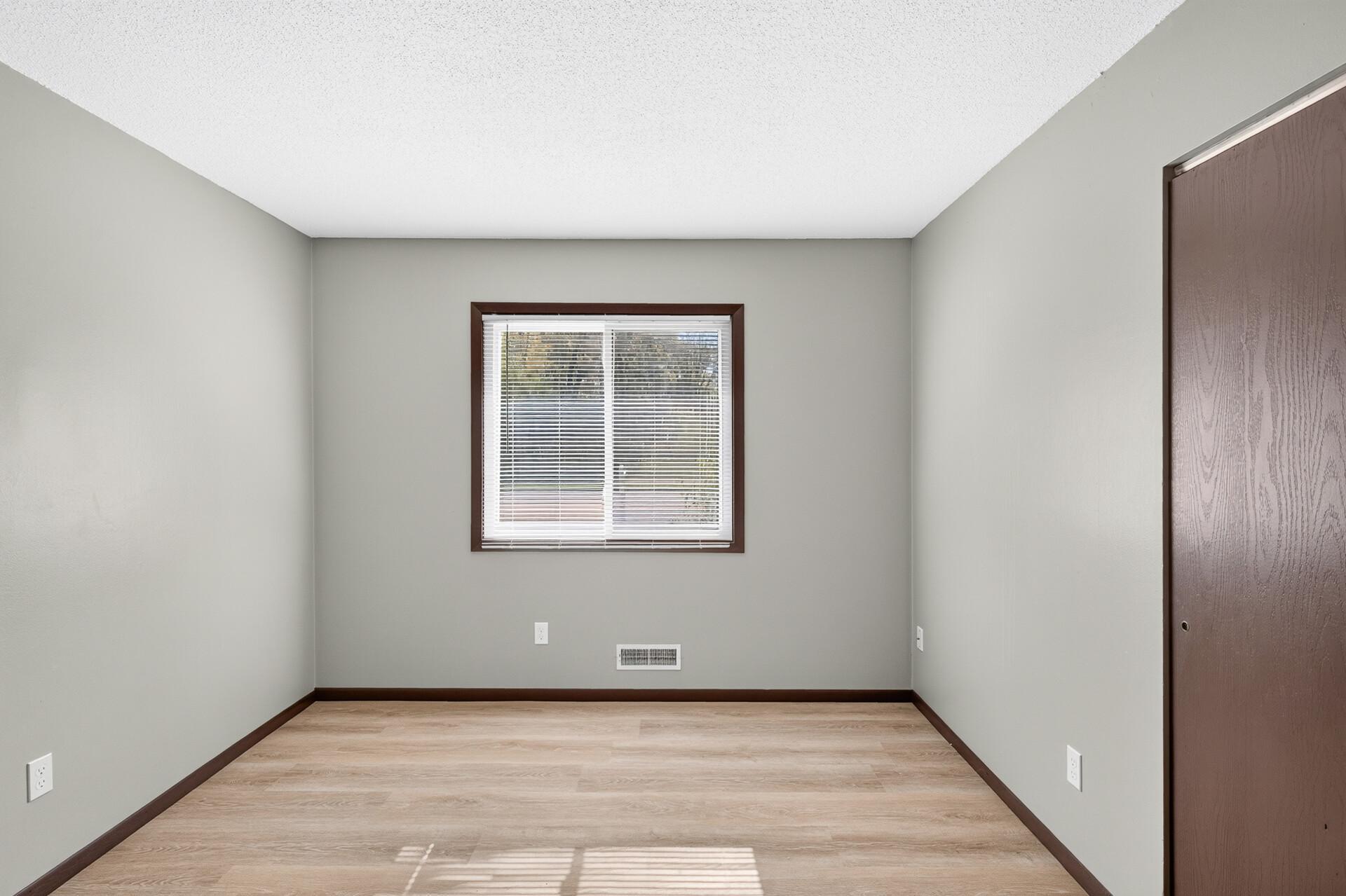 View of Residential Income at 3389 Donald Avenue, Eagan MN 55121, Eagan (10 of 15) - Mike Wilen | Minnesota Team Real Estate