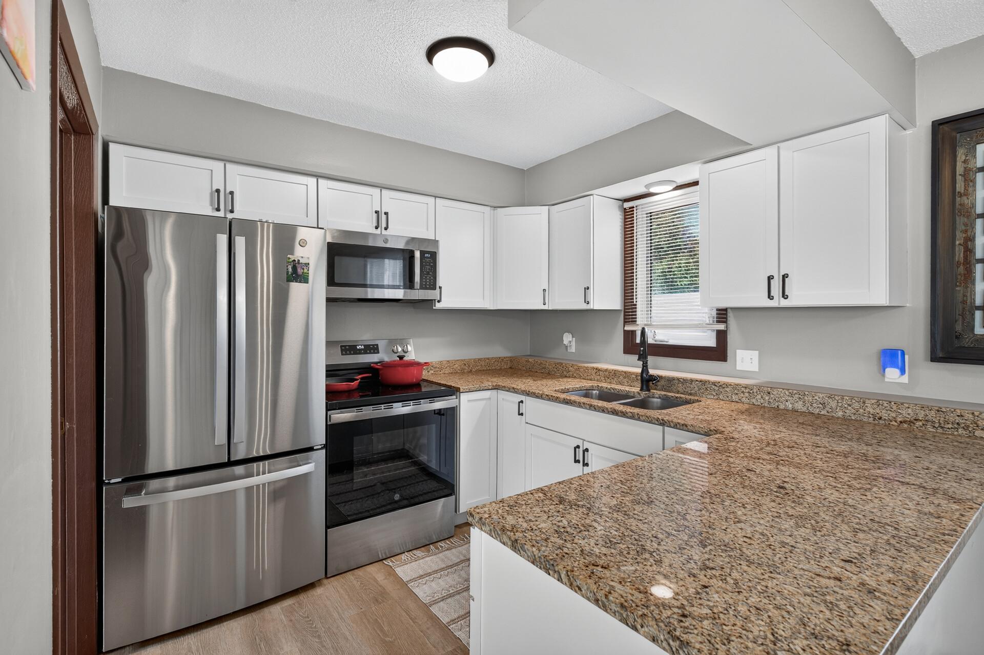 View of Residential Income at 3389 Donald Avenue, Eagan MN 55121, Eagan (8 of 15) - Mike Wilen | Minnesota Team Real Estate