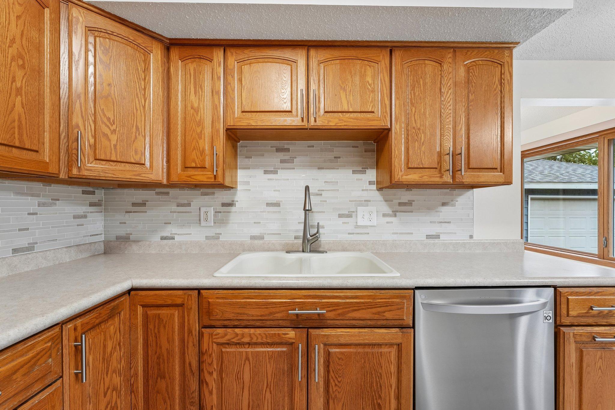 View of Residential at 1908 Whitewater Trail, Brooklyn Park MN 55444, Brooklyn Park (14 of 46) - Mike Wilen | Minnesota Team Real Estate