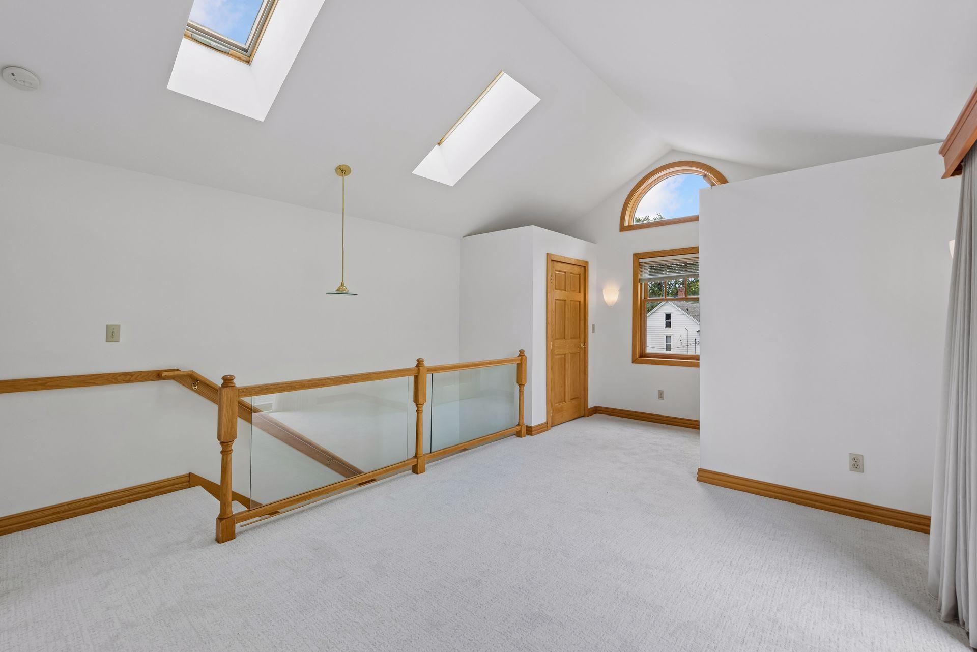 View of Residential at 727 Madison Street, Minneapolis MN 55413, Minneapolis (40 of 67) - Mike Wilen | Minnesota Team Real Estate