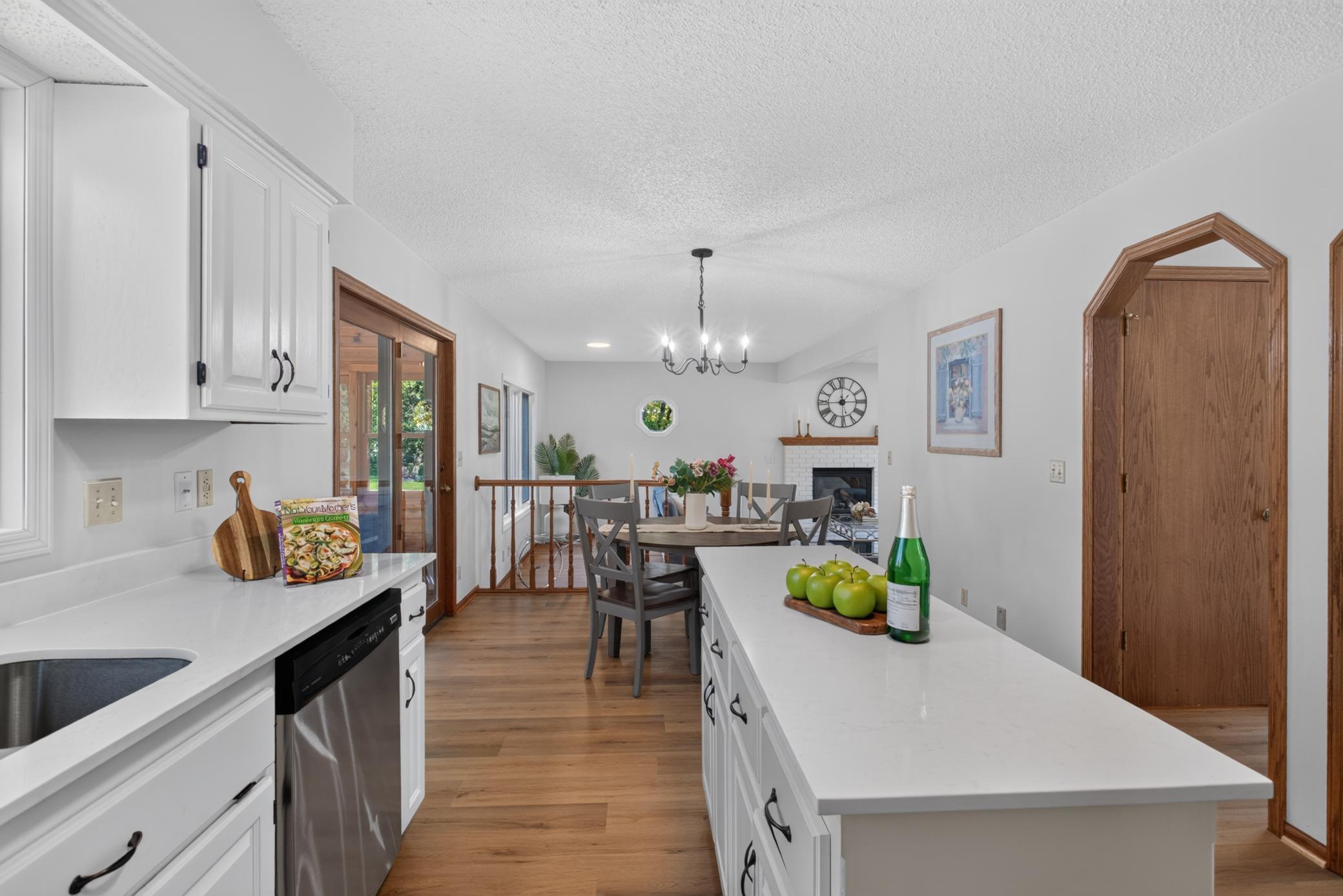 View of Residential at 1896 Catalina Drive, Woodbury MN 55125, Woodbury (12 of 61) - Mike Wilen | Minnesota Team Real Estate