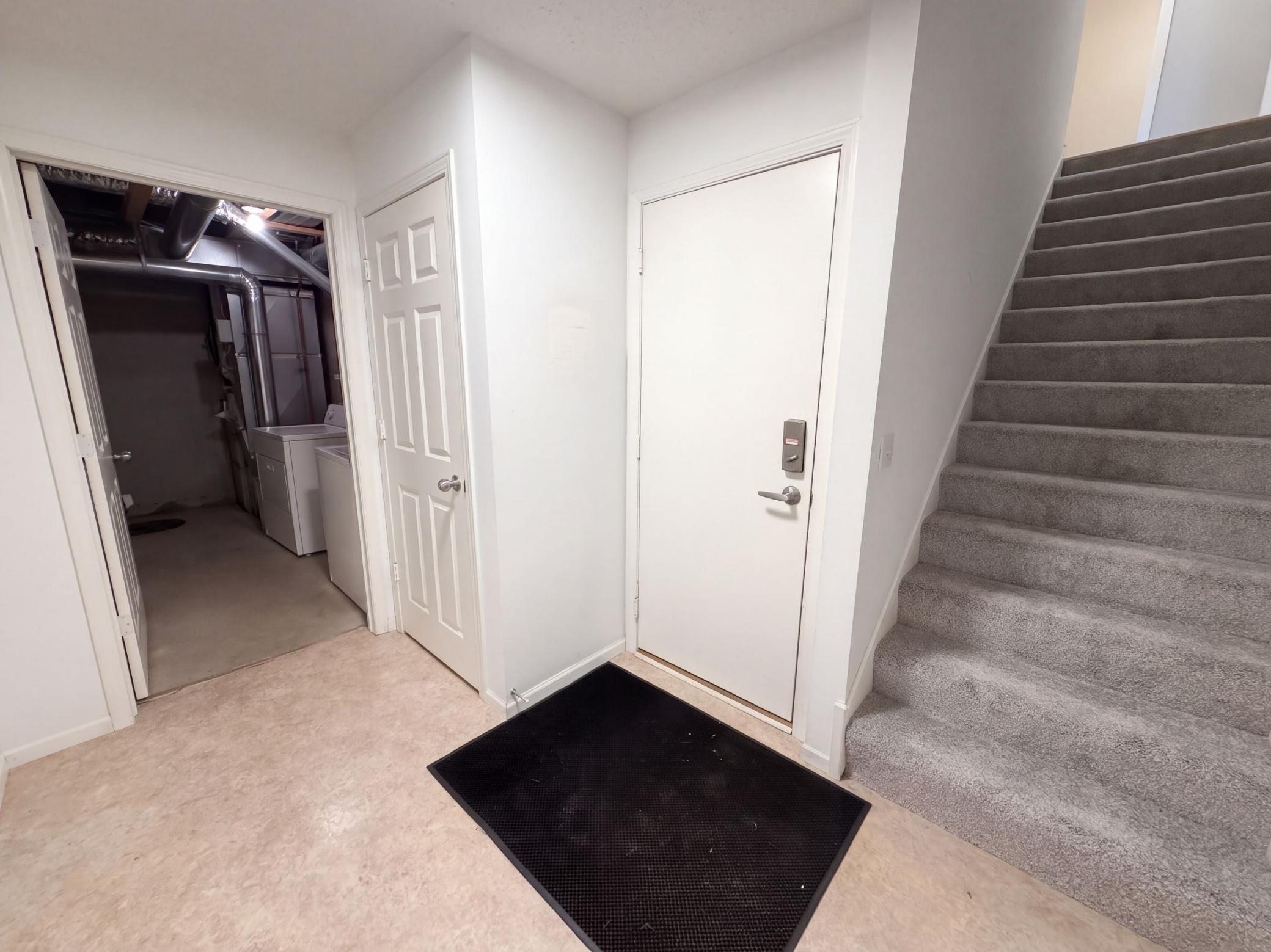 View of Residential at 788 Cedar Street #5, Saint Paul MN 55103, Saint Paul (22 of 26) - Mike Wilen | Minnesota Team Real Estate