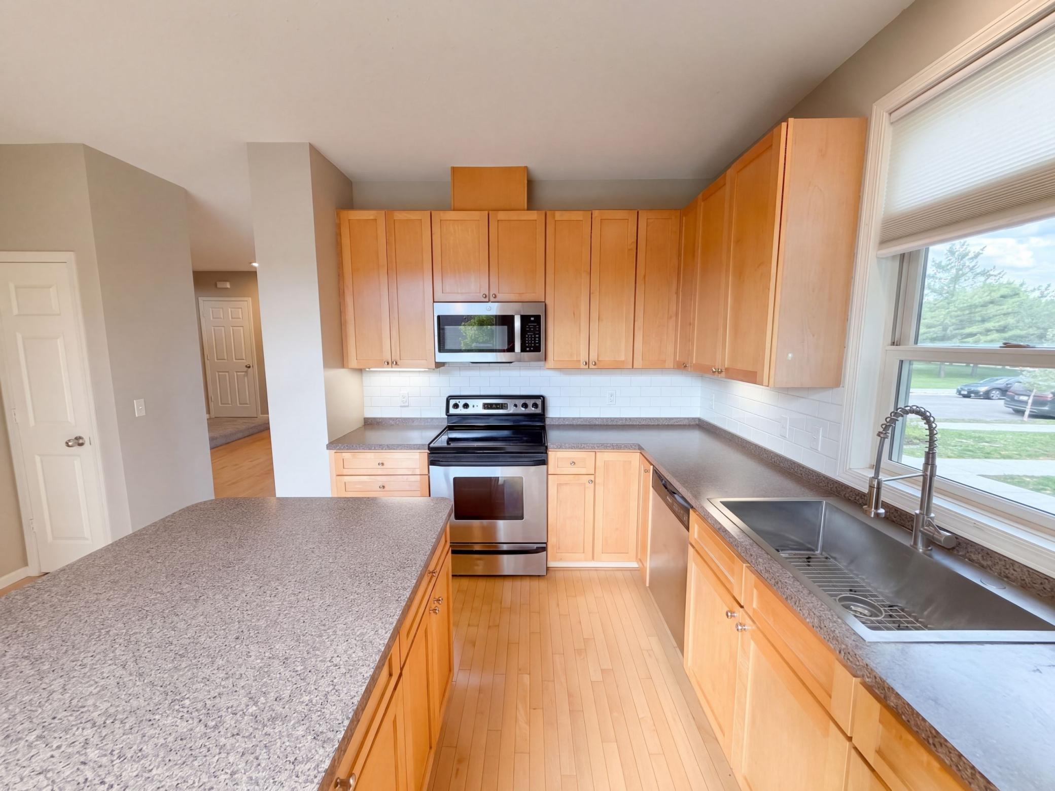 View of Residential at 788 Cedar Street #5, Saint Paul MN 55103, Saint Paul (9 of 26) - Mike Wilen | Minnesota Team Real Estate