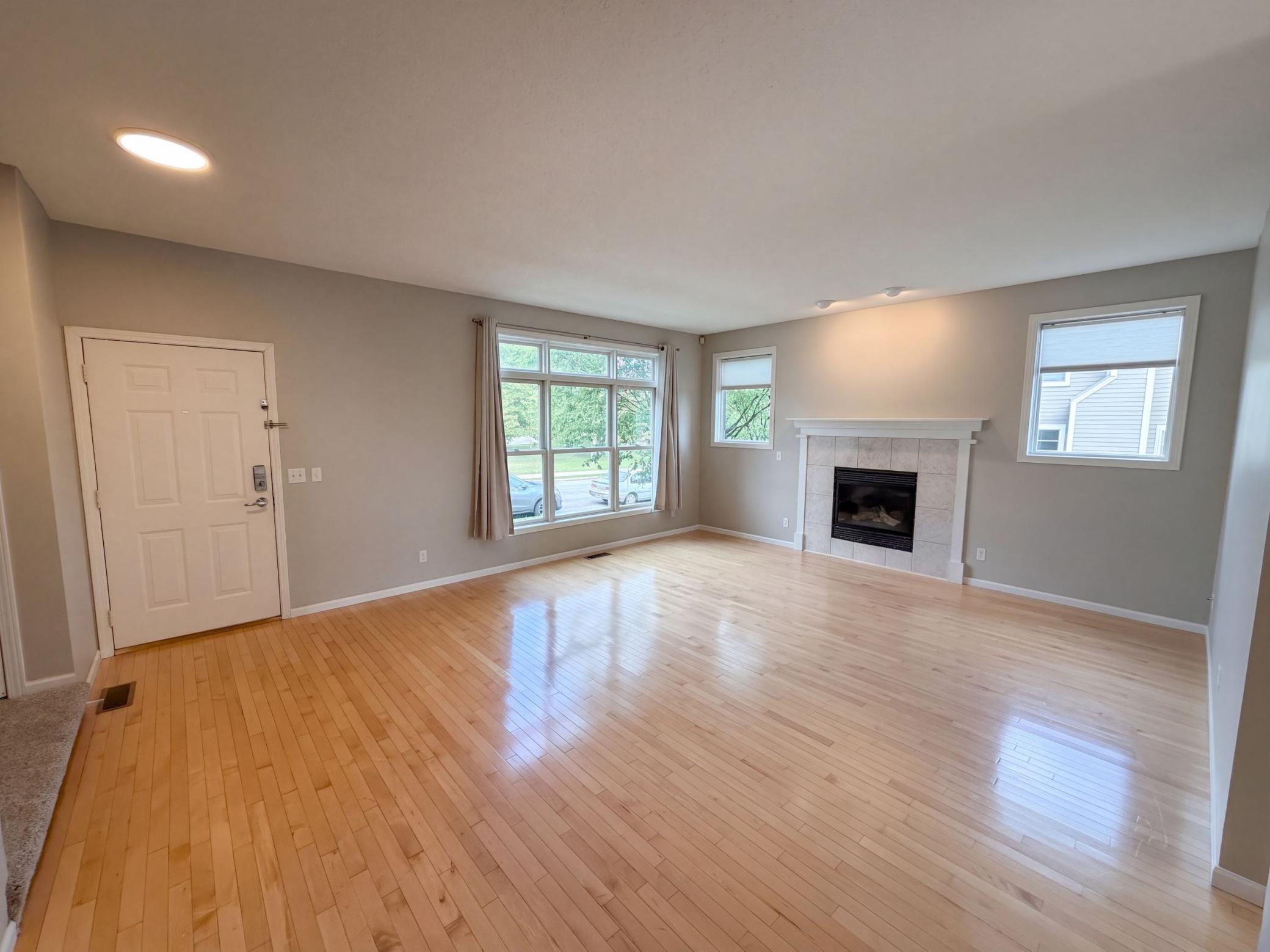 View of Residential at 788 Cedar Street #5, Saint Paul MN 55103, Saint Paul (6 of 26) - Mike Wilen | Minnesota Team Real Estate