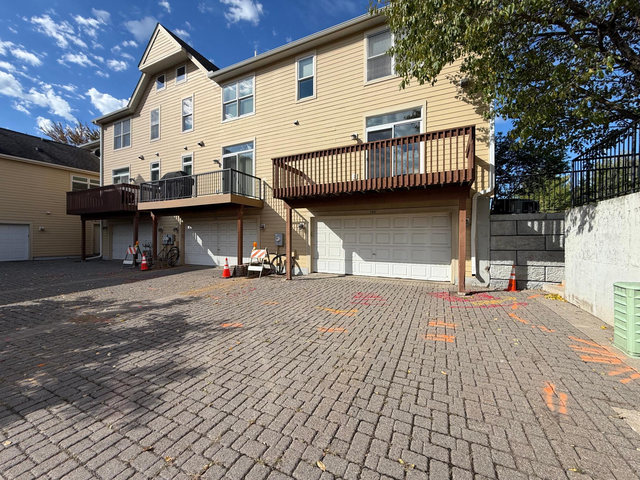 View of Residential at 788 Cedar Street #5, Saint Paul MN 55103, Saint Paul (5 of 26) - Mike Wilen | Minnesota Team Real Estate