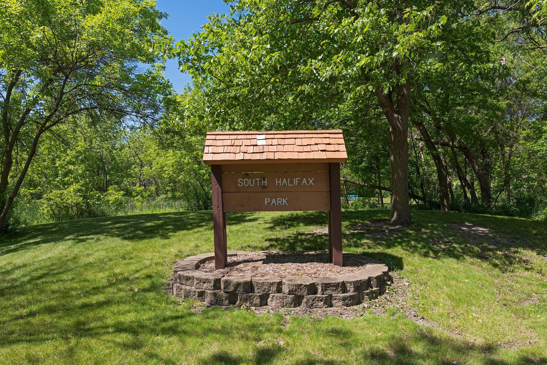 View of Residential at 3423 Parkview Boulevard, Robbinsdale MN 55422, Robbinsdale (45 of 60) - Mike Wilen | Minnesota Team Real Estate