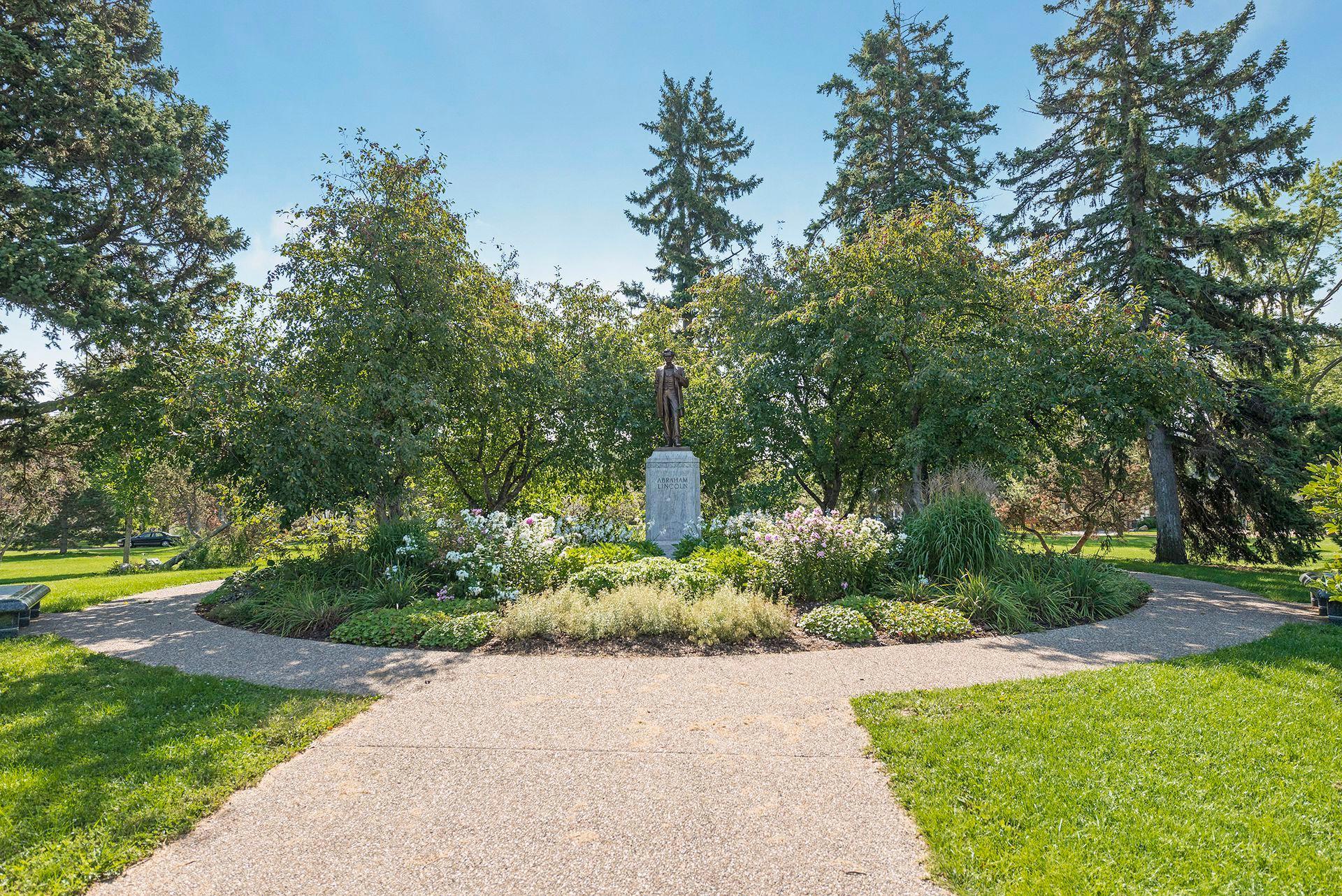 View of Residential at 3423 Parkview Boulevard, Robbinsdale MN 55422, Robbinsdale (40 of 60) - Mike Wilen | Minnesota Team Real Estate