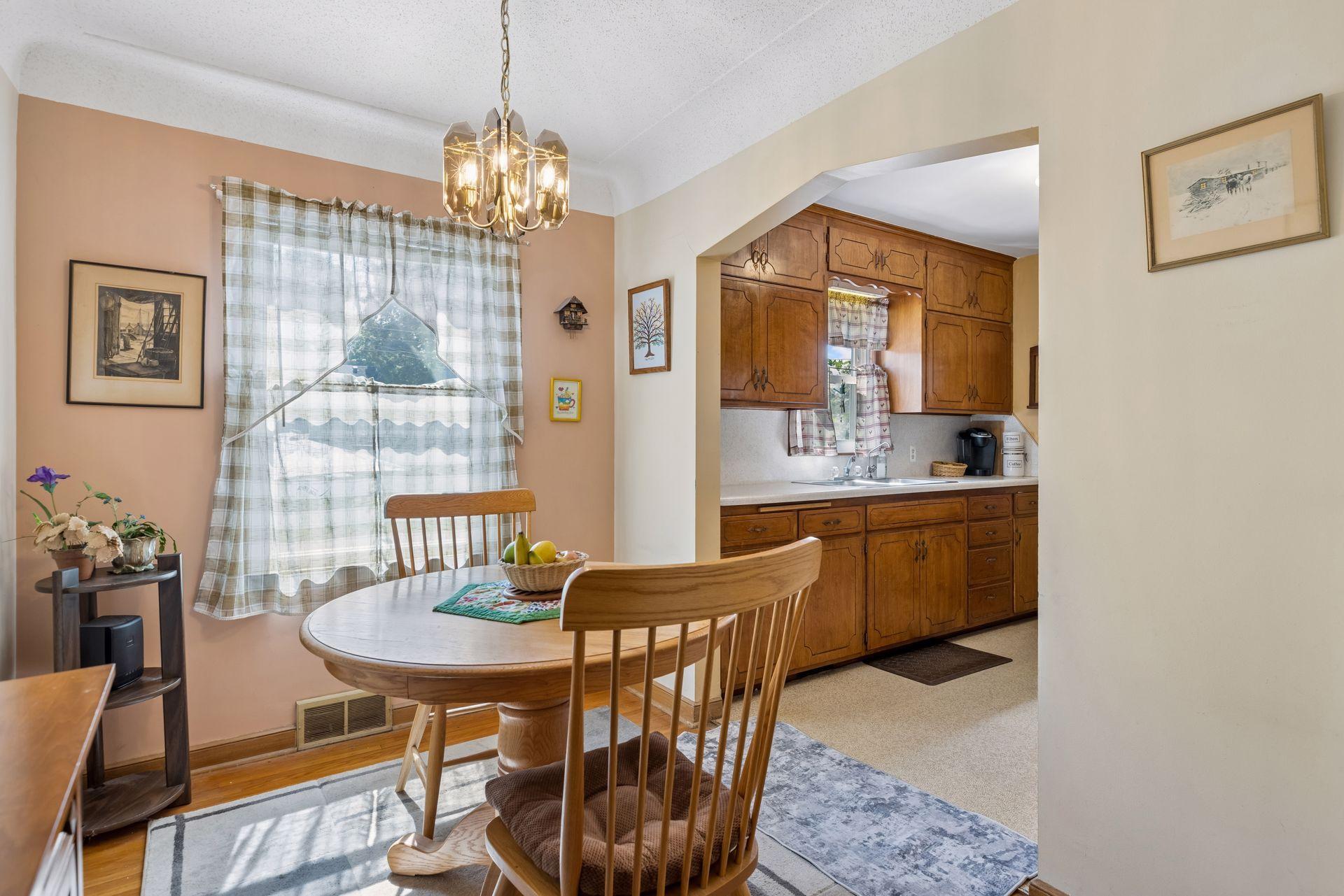View of Residential at 3423 Parkview Boulevard, Robbinsdale MN 55422, Robbinsdale (6 of 60) - Mike Wilen | Minnesota Team Real Estate