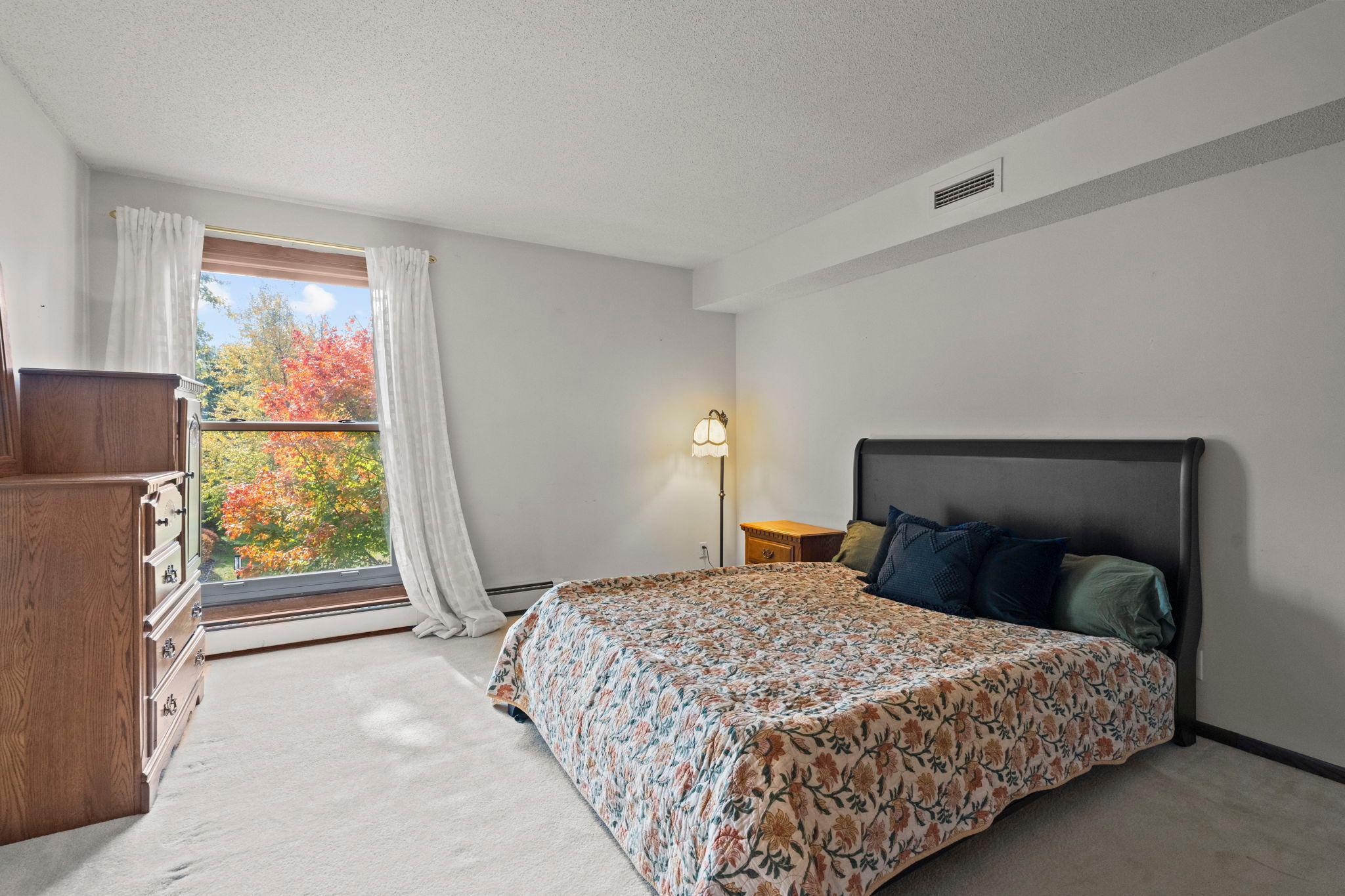 View of Residential at 9600 Portland Avenue #222, Bloomington MN 55420, Bloomington (19 of 32) - Mike Wilen | Minnesota Team Real Estate