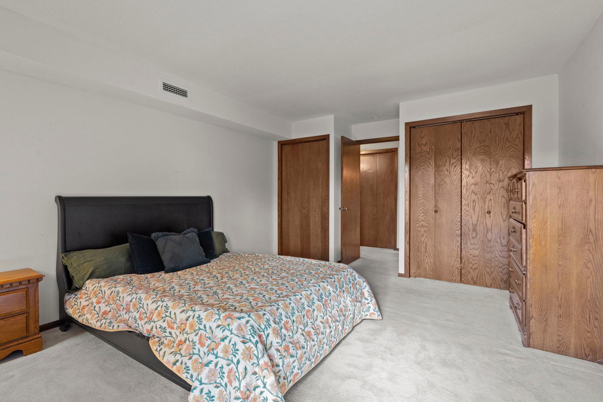 View of Residential at 9600 Portland Avenue #222, Bloomington MN 55420, Bloomington (18 of 32) - Mike Wilen | Minnesota Team Real Estate