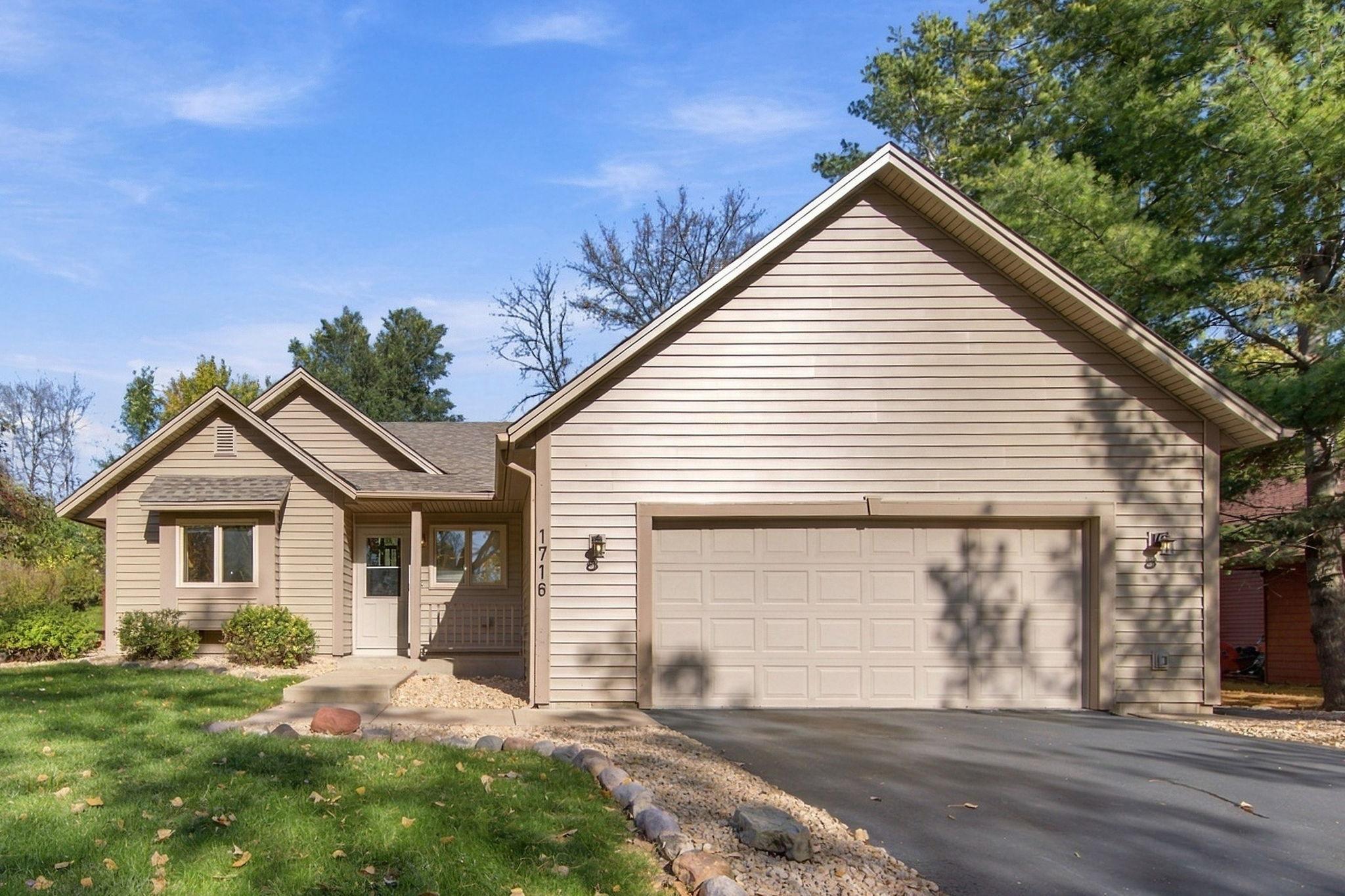 View of Residential at 1716 Slater Lane, Burnsville MN 55337, Burnsville (2 of 36) - Mike Wilen | Minnesota Team Real Estate