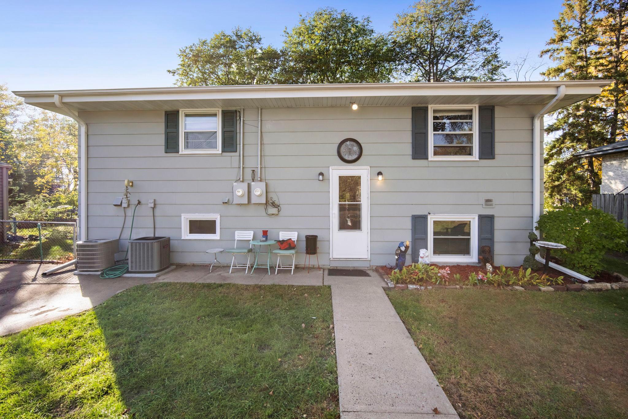 View of Residential Income at 4429 Main Street, Columbia Heights MN 55421, Columbia Heights (10 of 54) - Mike Wilen | Minnesota Team Real Estate