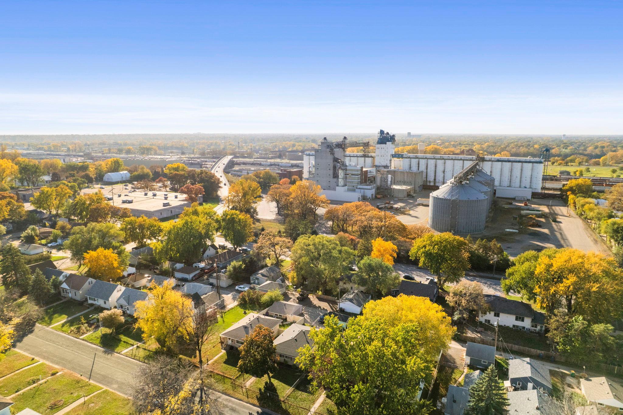 View of Residential Income at 4429 Main Street, Columbia Heights MN 55421, Columbia Heights (7 of 54) - Mike Wilen | Minnesota Team Real Estate