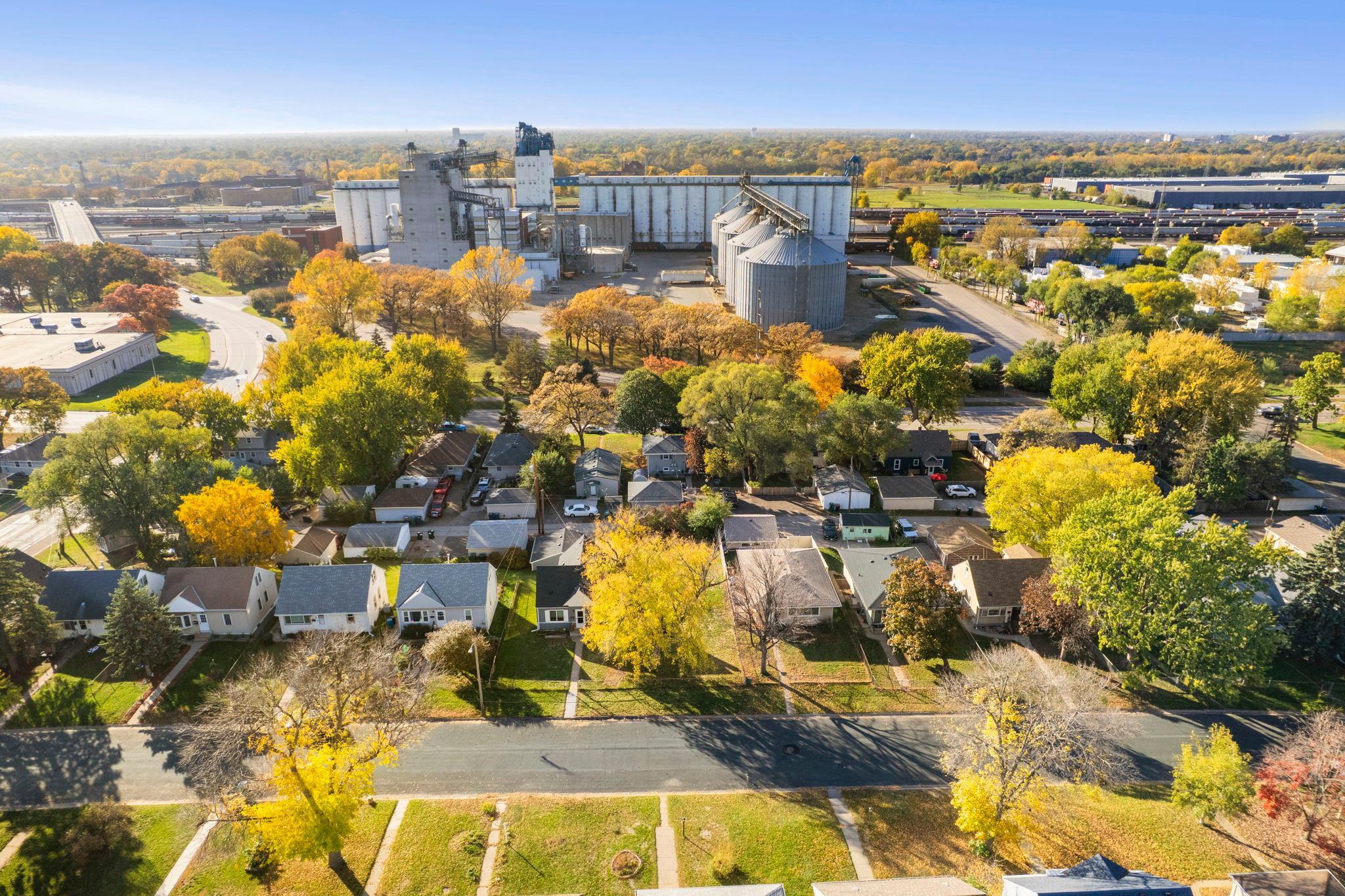 View of Residential Income at 4429 Main Street, Columbia Heights MN 55421, Columbia Heights (46 of 54) - Mike Wilen | Minnesota Team Real Estate