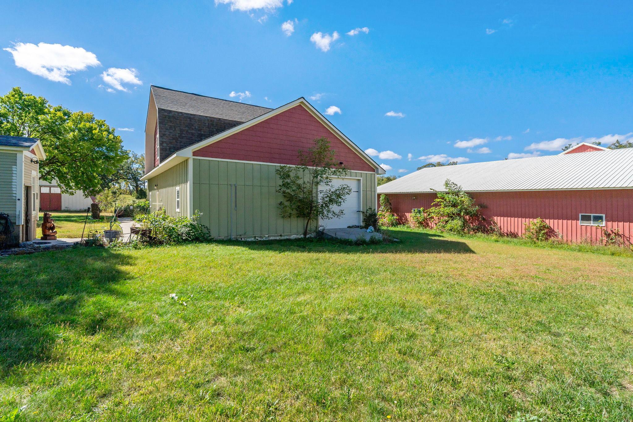 View of Residential at 24005 Dodd Boulevard, Lakeville MN 55044, Lakeville (23 of 25) - Mike Wilen | Minnesota Team Real Estate