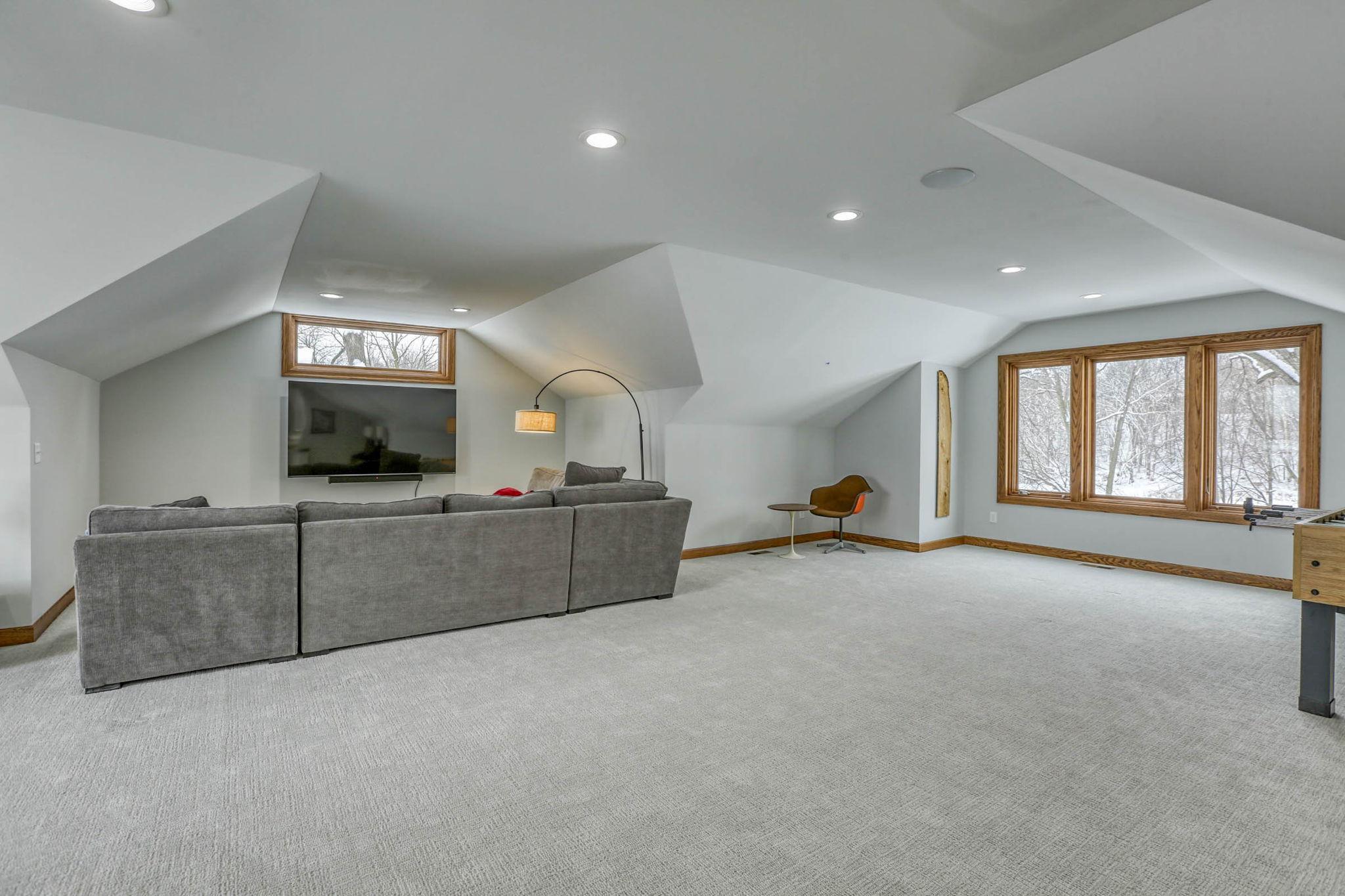 View of Residential at 5517 Dickson Road, Minnetonka MN 55345, Minnetonka (17 of 54) - Mike Wilen | Minnesota Team Real Estate