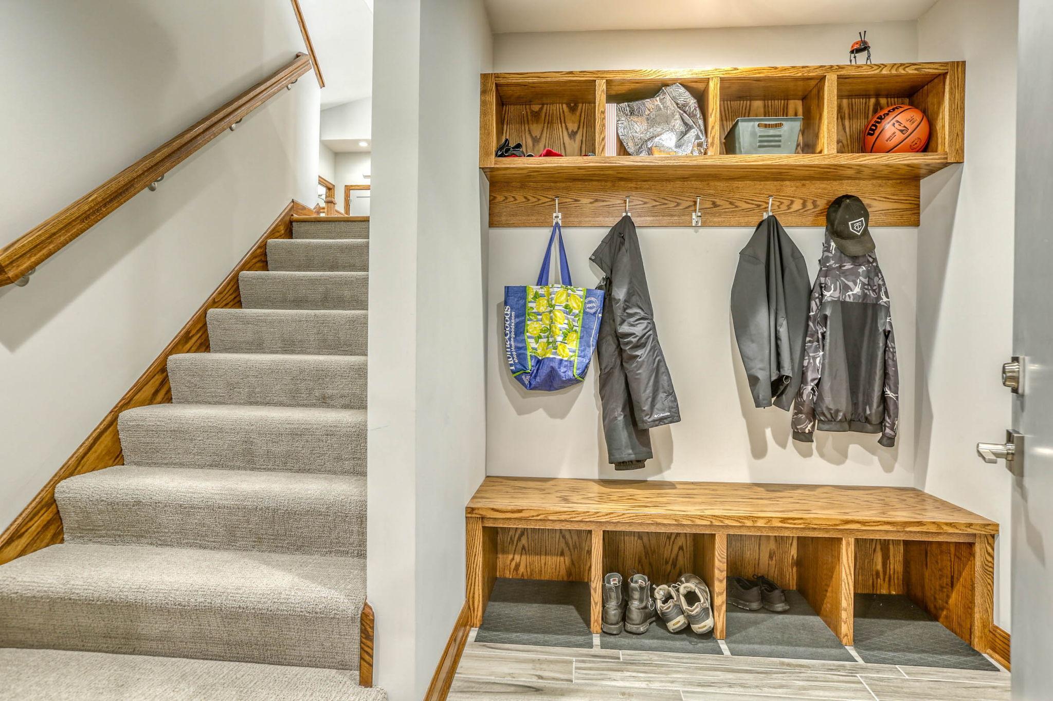 View of Residential at 5517 Dickson Road, Minnetonka MN 55345, Minnetonka (34 of 54) - Mike Wilen | Minnesota Team Real Estate